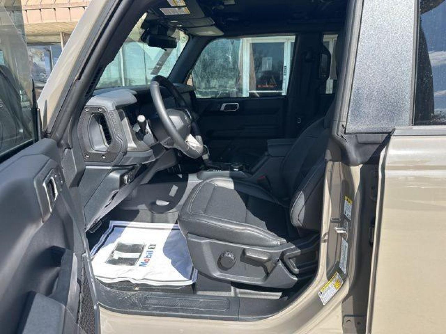 2025 Gray /Black Onyx Ford Bronco Big Bend (1FMDE7BH0SL) with an 2.3L EcoBoost I-4 engine, Automatic transmission, located at 1105 E Mulberry, Kaufman, TX, 75142, (972) 962-2151, 32.589550, -96.300926 - $3,687 off MSRP!<br><br><br>Marsh Gray 2025 Ford Bronco 4D Sport Utility Big Bend 4WD 10-Speed Automatic 2.3L EcoBoost I-4 18/22 City/Highway MPG Price includes: $2500 - Retail Customer Cash. Exp. 03/31/2026 - Photo#7