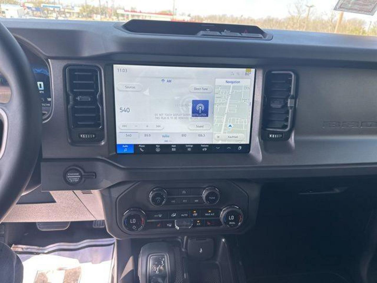 2025 Gray /Black Onyx Ford Bronco Big Bend (1FMDE7BH0SL) with an 2.3L EcoBoost I-4 engine, Automatic transmission, located at 1105 E Mulberry, Kaufman, TX, 75142, (972) 962-2151, 32.589550, -96.300926 - $3,687 off MSRP!<br><br><br>Marsh Gray 2025 Ford Bronco 4D Sport Utility Big Bend 4WD 10-Speed Automatic 2.3L EcoBoost I-4 18/22 City/Highway MPG Price includes: $2500 - Retail Customer Cash. Exp. 03/31/2026 - Photo#9