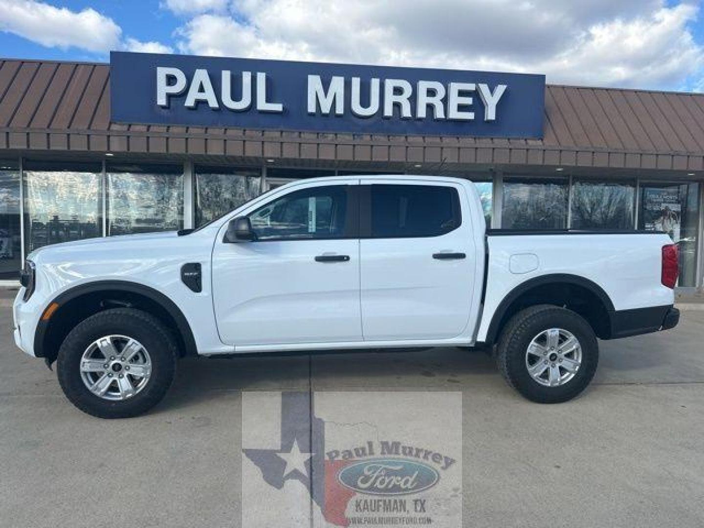 2025 Oxford White /Ebony Interior Trim Ford Ranger XL (1FTER4BH0SL) with an EcoBoost 2.3L I4 GTDi DOHC Turbocharged VCT engine, Automatic transmission, located at 1105 E Mulberry, Kaufman, TX, 75142, (972) 962-2151, 32.589550, -96.300926 - $3,475 off MSRP! Priced below KBB Fair Purchase Price!<br><br><br>Oxford White 2025 Ford Ranger 4D Crew Cab XL RWD 10-Speed Automatic EcoBoost 2.3L I4 GTDi DOHC Turbocharged VCT 21/25 City/Highway MPG Price includes: $1000 - Truck Month Bonus Customer Cash. Exp. 03/31/2026 $2000 - Bonus Customer Cas - Photo#0