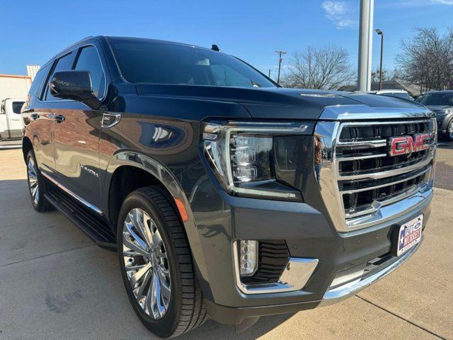 2021 Dark Sky Metallic /Jet Black GMC Yukon SLT (1GKS1BKD8MR) with an EcoTec3 5.3L V8 engine, Automatic transmission, located at 1105 E Mulberry, Kaufman, TX, 75142, (972) 962-2151, 32.589550, -96.300926 - Photo#5