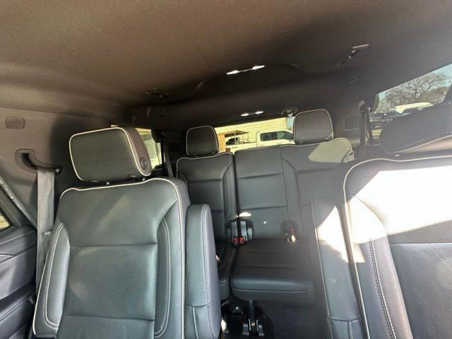 2021 Dark Sky Metallic /Jet Black GMC Yukon SLT (1GKS1BKD8MR) with an EcoTec3 5.3L V8 engine, Automatic transmission, located at 1105 E Mulberry, Kaufman, TX, 75142, (972) 962-2151, 32.589550, -96.300926 - Photo#19