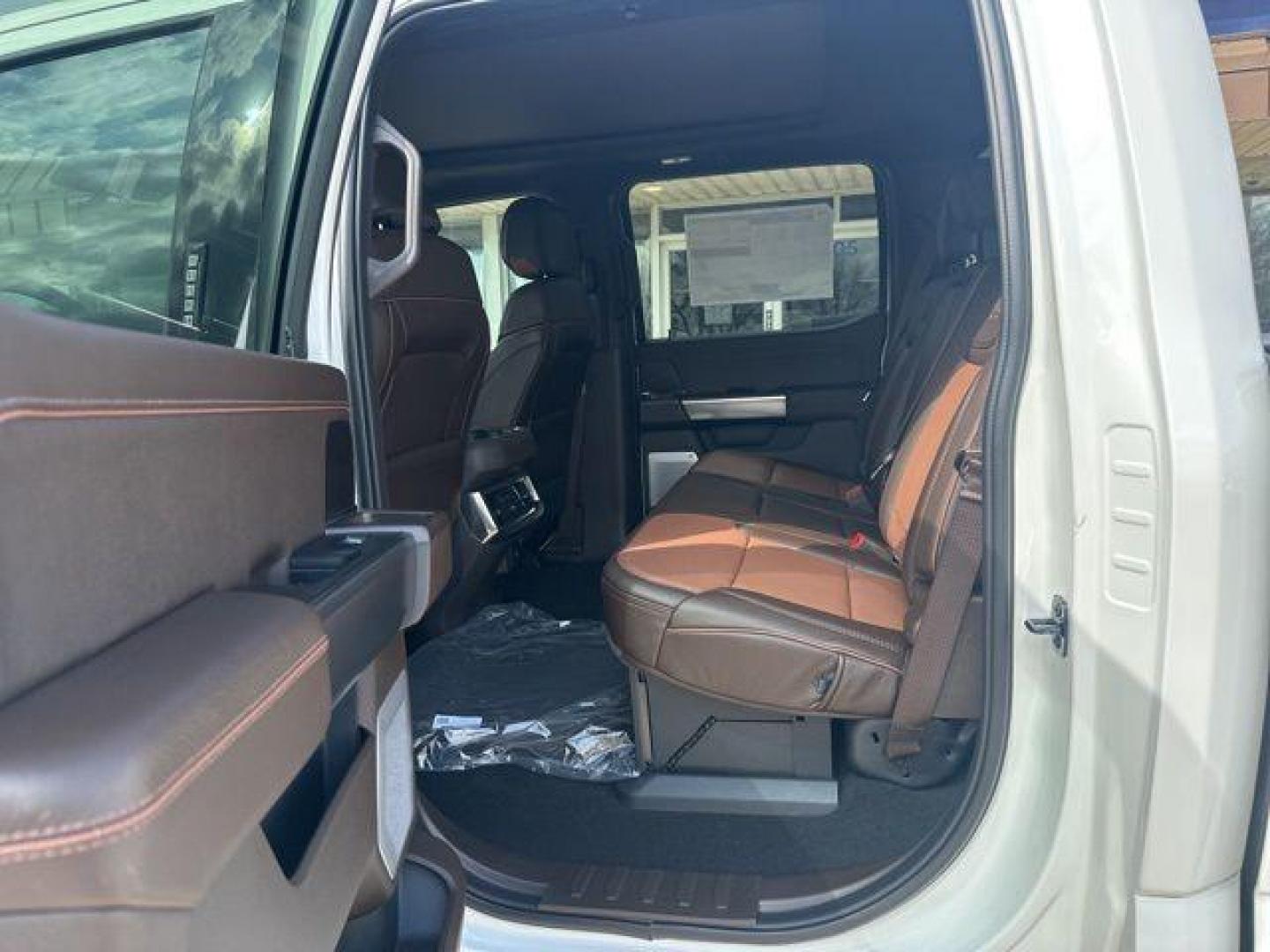 2026 Star White Metallic Tri-Coat /Java Ford F-250SD (1FT8W2BM8TE) with an 6.7L High Output Power Stroke V8 Diesel engine, Automatic transmission, located at 1105 E Mulberry, Kaufman, TX, 75142, (972) 962-2151, 32.589550, -96.300926 - $4,558 off MSRP!<br><br>4WD.<br>Star White Metallic Tri-Coat 2026 Ford F-250SD 4D Crew Cab 4WD 10-Speed Automatic 6.7L High Output Power Stroke V8 Diesel - Photo#12