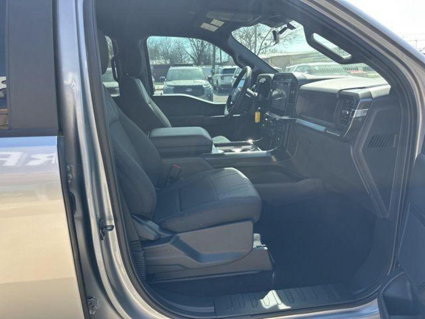 2026 Iconic Silver Metallic /Black Ford F-150 STX (1FTEW2KPXTK) with an 2.7L V6 EcoBoost engine, Automatic transmission, located at 1105 E Mulberry, Kaufman, TX, 75142, (972) 962-2151, 32.589550, -96.300926 - $3,000 off MSRP! Priced below KBB Fair Purchase Price!<br><br><br>Iconic Silver Metallic 2026 Ford F-150 4D SuperCrew STX RWD 10-Speed Automatic 2.7L V6 EcoBoost 20/26 City/Highway MPG<br><br>20/26 City/Highway MPG Price includes: $1000 - Retail Bonus Cash. Exp. 03/31/2026 $2000 - Retail Customer Ca - Photo#15