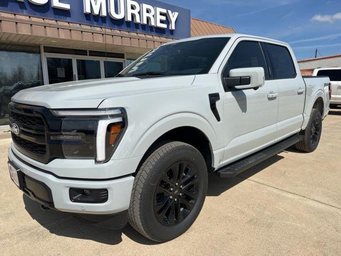 2026 Avalanche /Black Ford F-150 Lariat (1FTFW5L59TF) with an 5.0L V8 engine, Automatic transmission, located at 1105 E Mulberry, Kaufman, TX, 75142, (972) 962-2151, 32.589550, -96.300926 - $3,000 off MSRP!<br><br>4WD.<br>Avalanche 2026 Ford F-150 4D SuperCrew Lariat 4WD 10-Speed Automatic 5.0L V8 17/22 City/Highway MPG Price includes: $3000 - Retail Customer Cash. Exp. 04/30/2026 - Photo#1