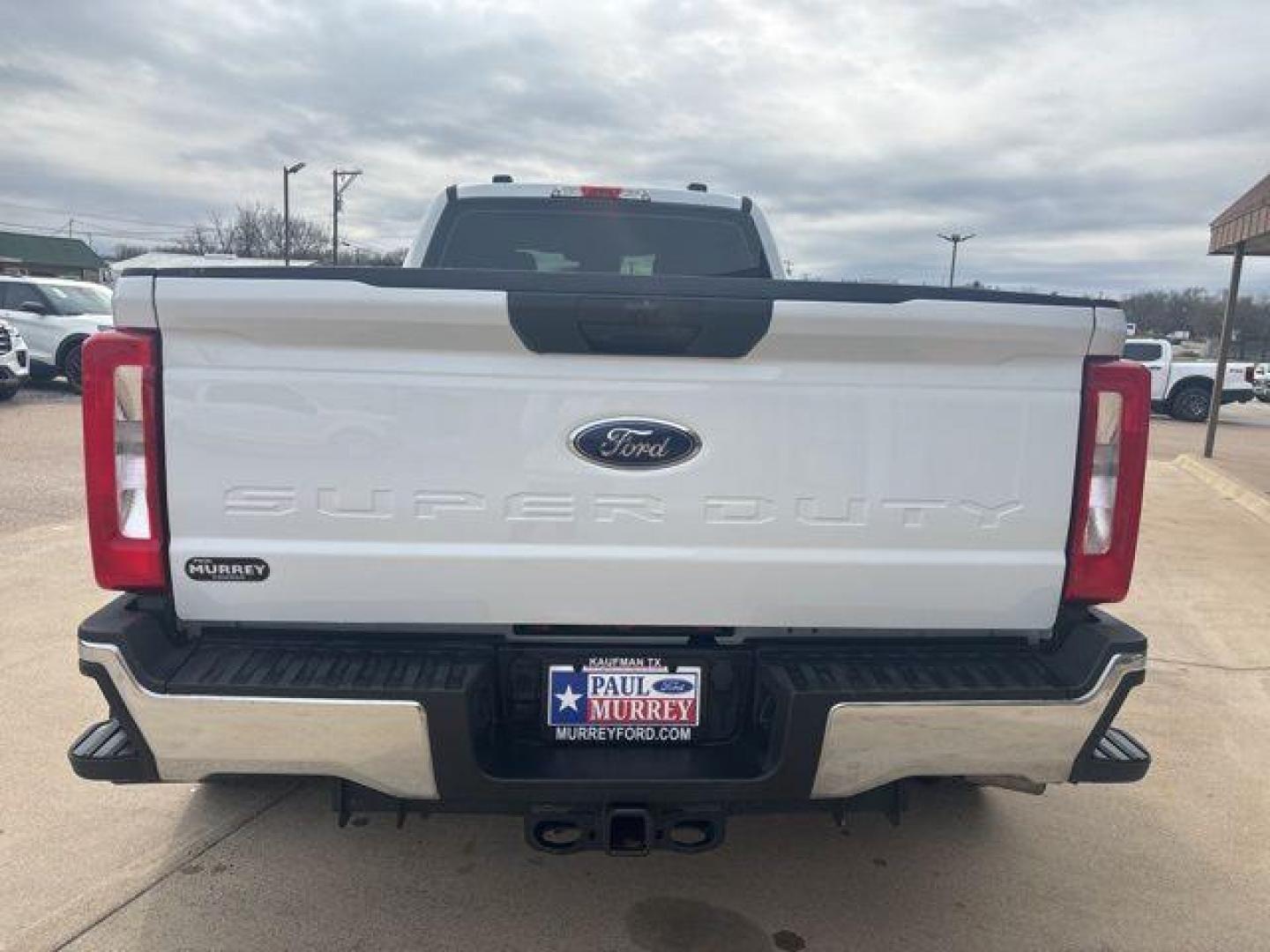 2023 Oxford White /Medium Dark Slate Ford F-350SD XL (1FT8W3DT6PE) with an Power Stroke 6.7L V8 DI 32V OHV Turbodiesel engine, Automatic transmission, located at 1105 E Mulberry, Kaufman, TX, 75142, (972) 962-2151, 32.589550, -96.300926 - Photo#3