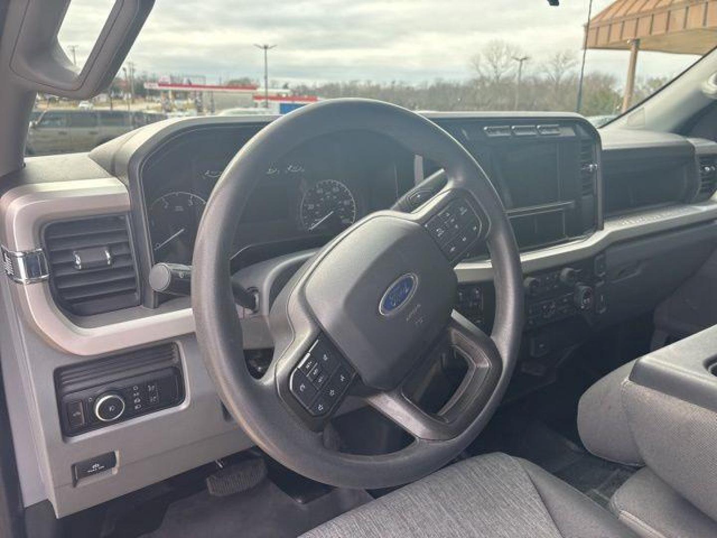 2023 Oxford White /Medium Dark Slate Ford F-350SD XL (1FT8W3DT6PE) with an Power Stroke 6.7L V8 DI 32V OHV Turbodiesel engine, Automatic transmission, located at 1105 E Mulberry, Kaufman, TX, 75142, (972) 962-2151, 32.589550, -96.300926 - Photo#12