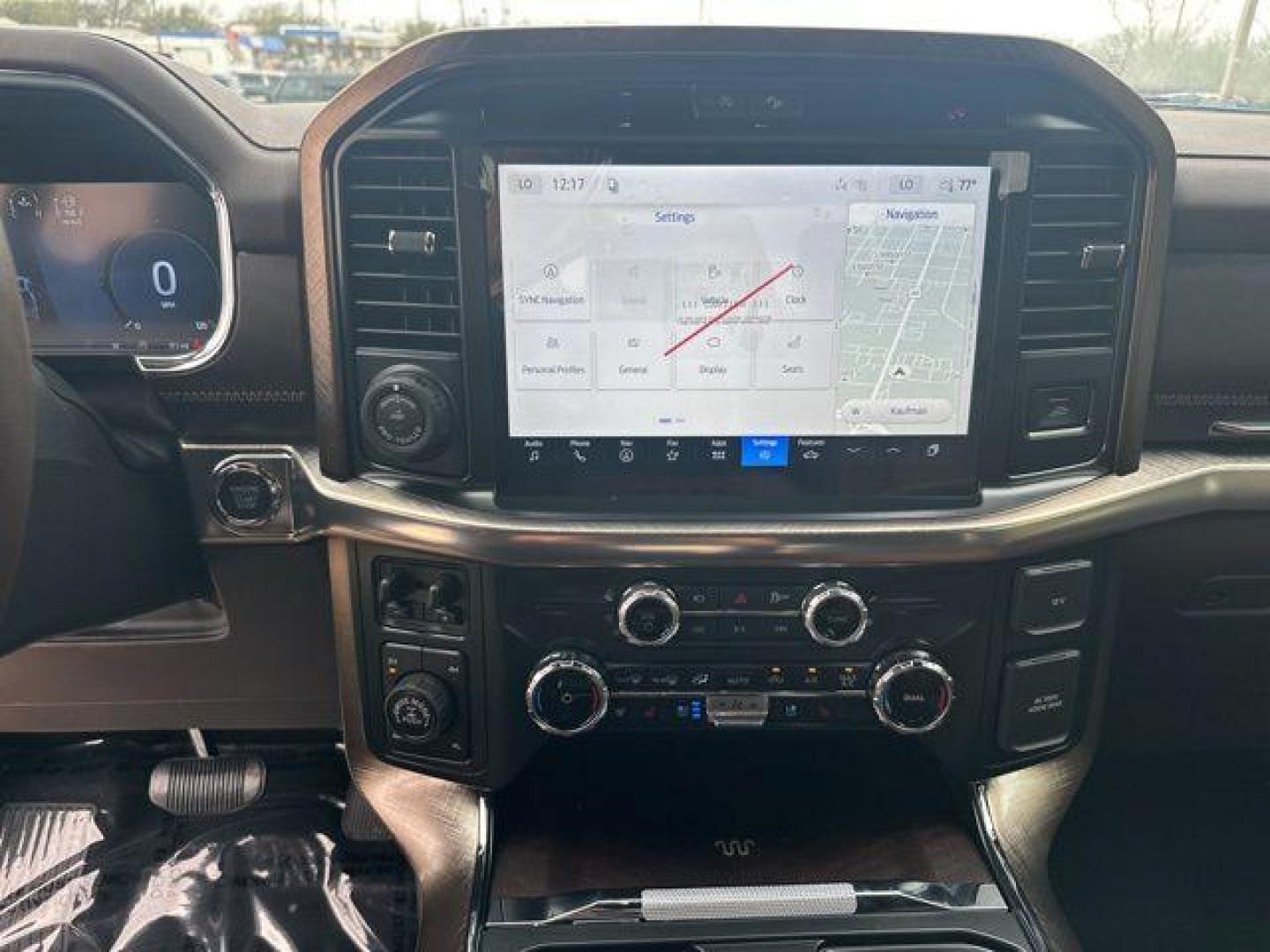 2026 White /Gray Ford F-150 King Ranch (1FTFW6L83TF) with an 3.5L V6 EcoBoost engine, Automatic transmission, located at 1105 E Mulberry, Kaufman, TX, 75142, (972) 962-2151, 32.589550, -96.300926 - 4WD.<br>White 2026 Ford F-150 4D SuperCrew King Ranch 4WD 10-Speed Automatic 3.5L V6 EcoBoost 18/23 City/Highway MPG - Photo#10