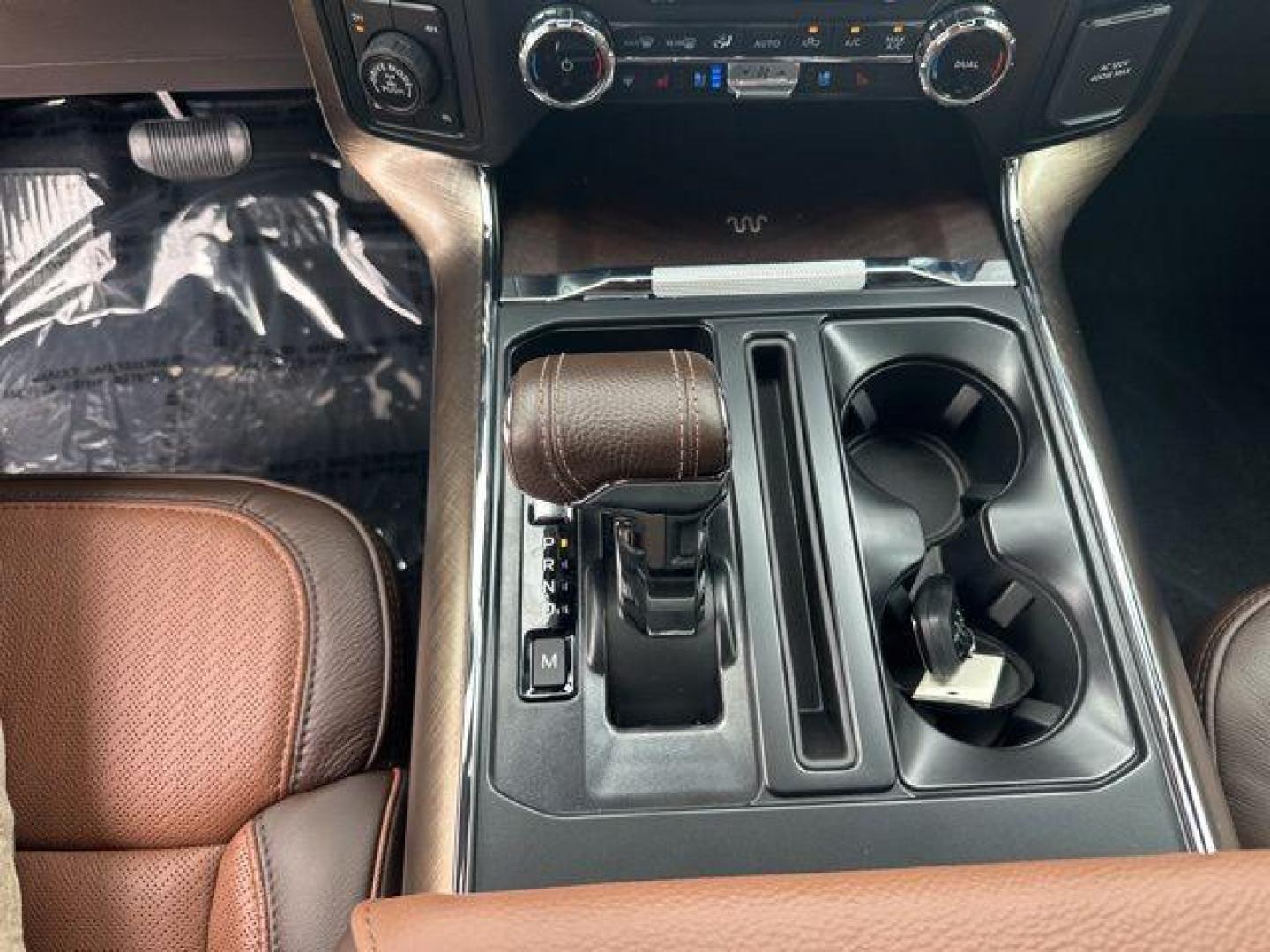 2026 White /Gray Ford F-150 King Ranch (1FTFW6L83TF) with an 3.5L V6 EcoBoost engine, Automatic transmission, located at 1105 E Mulberry, Kaufman, TX, 75142, (972) 962-2151, 32.589550, -96.300926 - 4WD.<br>White 2026 Ford F-150 4D SuperCrew King Ranch 4WD 10-Speed Automatic 3.5L V6 EcoBoost 18/23 City/Highway MPG - Photo#11