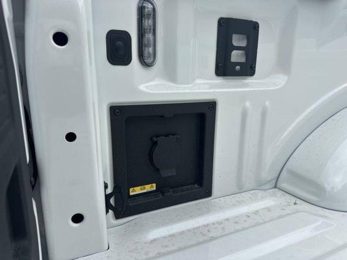 2026 White /Gray Ford F-150 King Ranch (1FTFW6L83TF) with an 3.5L V6 EcoBoost engine, Automatic transmission, located at 1105 E Mulberry, Kaufman, TX, 75142, (972) 962-2151, 32.589550, -96.300926 - 4WD.<br>White 2026 Ford F-150 4D SuperCrew King Ranch 4WD 10-Speed Automatic 3.5L V6 EcoBoost 18/23 City/Highway MPG - Photo#14