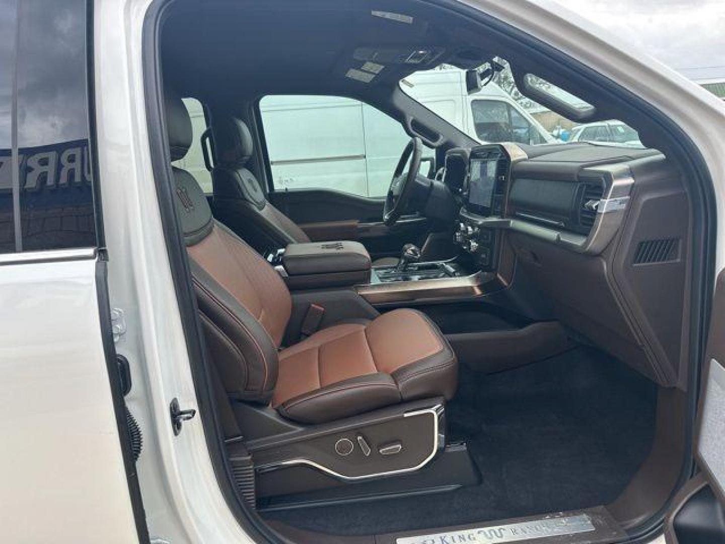 2026 White /Gray Ford F-150 King Ranch (1FTFW6L83TF) with an 3.5L V6 EcoBoost engine, Automatic transmission, located at 1105 E Mulberry, Kaufman, TX, 75142, (972) 962-2151, 32.589550, -96.300926 - 4WD.<br>White 2026 Ford F-150 4D SuperCrew King Ranch 4WD 10-Speed Automatic 3.5L V6 EcoBoost 18/23 City/Highway MPG - Photo#18
