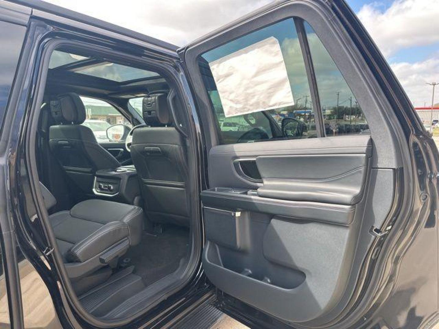 2026 Agate Black Metallic /Black Ford Expedition Max Platinum (1FMJK1M81TE) with an EcoBoost 3.5L V6 GTDi DOHC 24V Twin Turbocharged engine, Automatic transmission, located at 1105 E Mulberry, Kaufman, TX, 75142, (972) 962-2151, 32.589550, -96.300926 - Agate Black Metallic 2026 Ford Expedition Max 4D Sport Utility Platinum 4WD 10-Speed Automatic EcoBoost 3.5L V6 GTDi DOHC 24V Twin Turbocharged - Photo#18