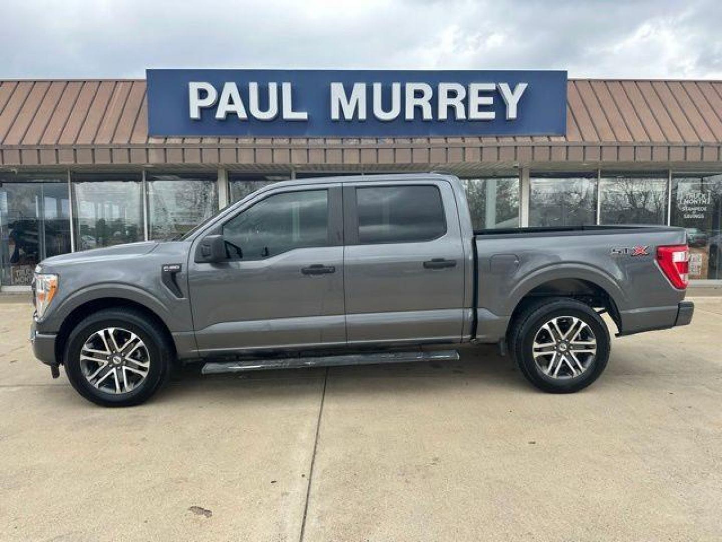 2021 Gray /Black Ford F-150 XL (1FTEW1CP9MK) with an 2.7L V6 EcoBoost engine, Automatic transmission, located at 1105 E Mulberry, Kaufman, TX, 75142, (972) 962-2151, 32.589550, -96.300926 - Gray 2021 Ford F-150 4D SuperCrew XL RWD 10-Speed Automatic 2.7L V6 EcoBoost Priced below KBB Fair Purchase Price!<br><br><br>Odometer is 35834 miles below market average! 20/26 City/Highway MPG<br><br>Awards:<br> * NACTOY 2021 North American Truck of the Year<br>Please call Paul Murrey Ford Inc. I - Photo#0