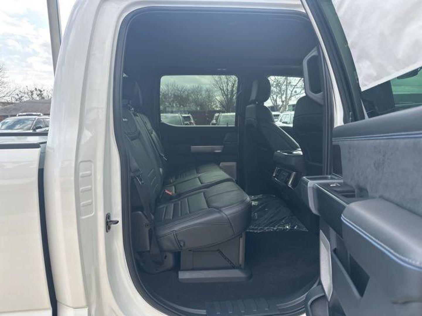 2026 Star White Metallic Tri-Coat /Black Onyx Ford F-250SD Platinum (1FT8W2BMXTE) with an 6.7L High Output Power Stroke V8 Diesel engine, Automatic transmission, located at 1105 E Mulberry, Kaufman, TX, 75142, (972) 962-2151, 32.589550, -96.300926 - Photo#17