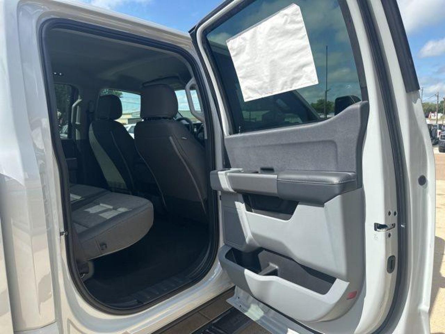 2026 Avalanche /Medium Dark Slate Ford F-250SD XL (1FT7W2BT4TE) with an Power Stroke 6.7L V8 DI 32V OHV Turbodiesel engine, Automatic transmission, located at 1105 E Mulberry, Kaufman, TX, 75142, (972) 962-2151, 32.589550, -96.300926 - Photo#12