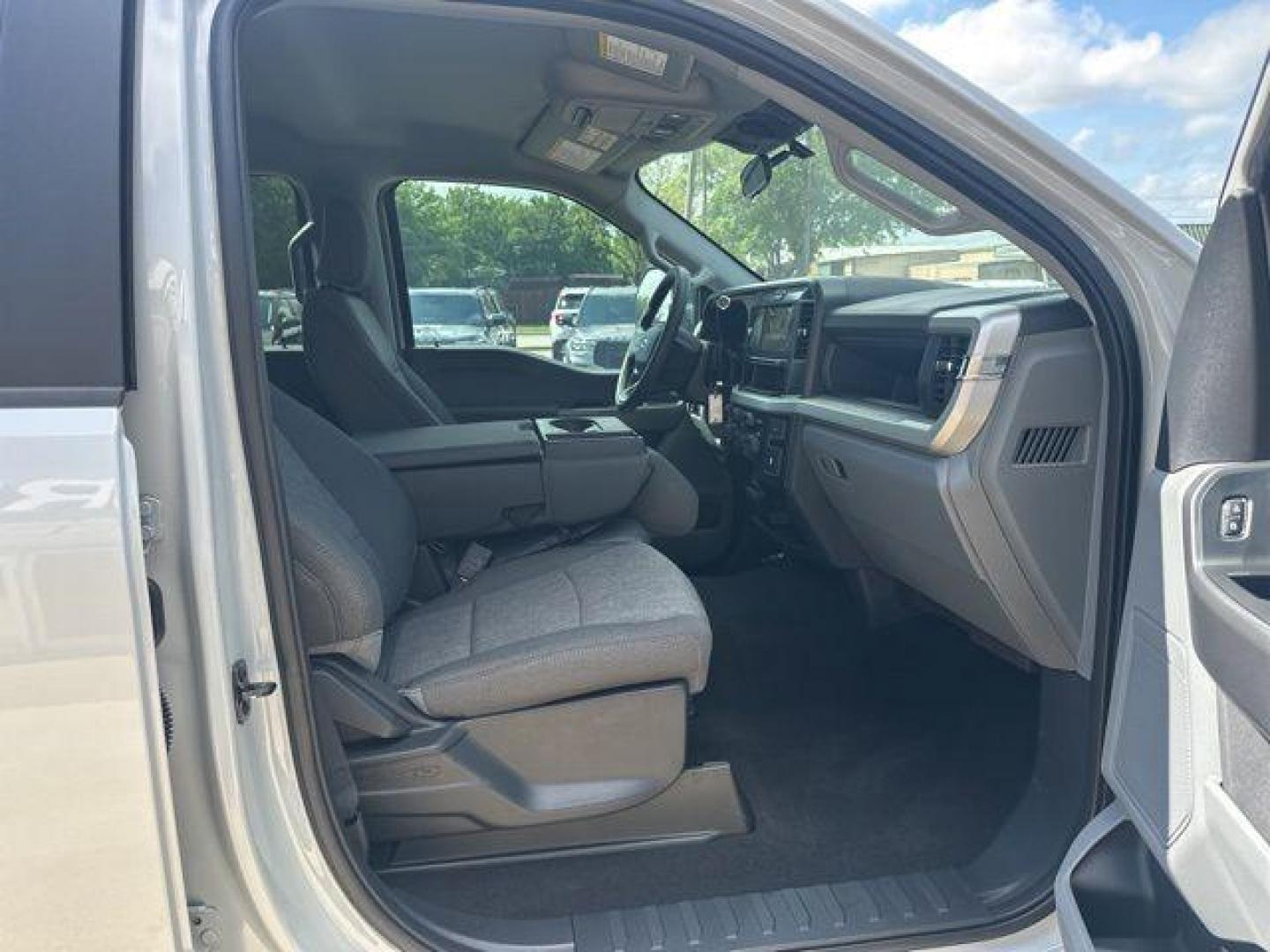 2026 Avalanche /Medium Dark Slate Ford F-250SD XL (1FT7W2BT4TE) with an Power Stroke 6.7L V8 DI 32V OHV Turbodiesel engine, Automatic transmission, located at 1105 E Mulberry, Kaufman, TX, 75142, (972) 962-2151, 32.589550, -96.300926 - Photo#15