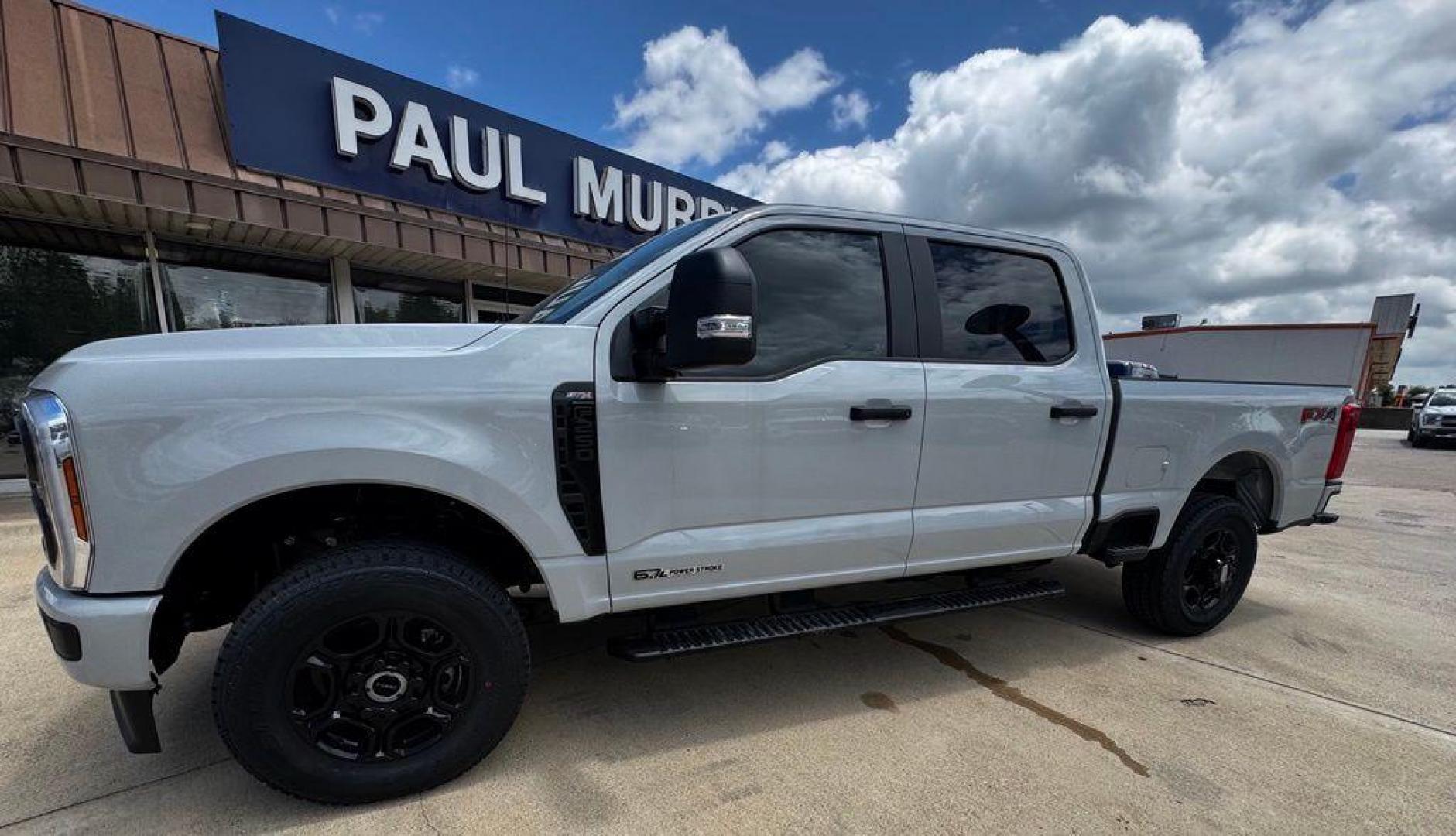 2026 Avalanche /Medium Dark Slate Ford F-250SD XL (1FT7W2BT4TE) with an Power Stroke 6.7L V8 DI 32V OHV Turbodiesel engine, Automatic transmission, located at 1105 E Mulberry, Kaufman, TX, 75142, (972) 962-2151, 32.589550, -96.300926 - Photo#1