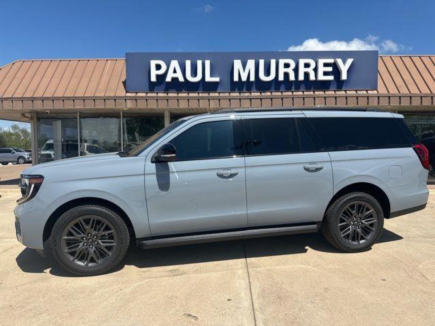 2026 Glacier Gray Metallic Tri-Coat /Black Ford Expedition Max Platinum (1FMJK1M85TE) with an EcoBoost 3.5L V6 GTDi DOHC 24V Twin Turbocharged engine, Automatic transmission, located at 1105 E Mulberry, Kaufman, TX, 75142, (972) 962-2151, 32.589550, -96.300926 - Glacier Gray Metallic Tri-Coat 2026 Ford Expedition Max 4D Sport Utility Platinum 4WD 10-Speed Automatic EcoBoost 3.5L V6 GTDi DOHC 24V Twin Turbocharged - Photo#0