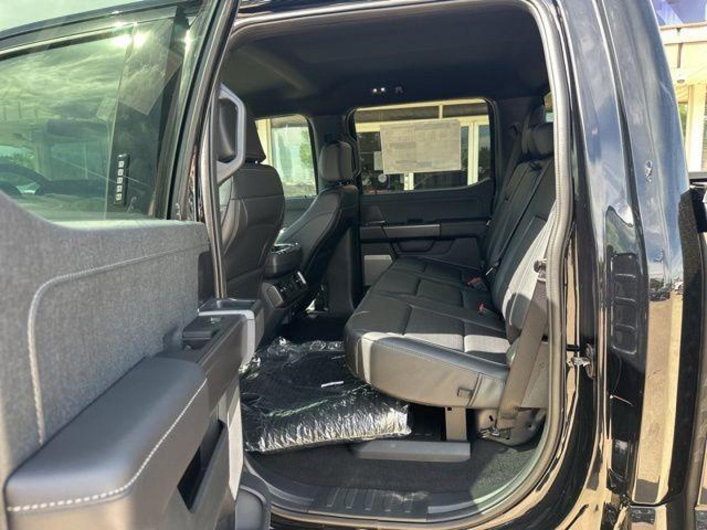 2026 Agate Black Metallic /Black Ford F-150 Lariat (1FTFW5L52TF) with an 5.0L V8 engine, Automatic transmission, located at 1105 E Mulberry, Kaufman, TX, 75142, (972) 962-2151, 32.589550, -96.300926 - 4WD.<br>Agate Black Metallic 2026 Ford F-150 4D SuperCrew Lariat 4WD 10-Speed Automatic 5.0L V8 17/22 City/Highway MPG - Photo#12