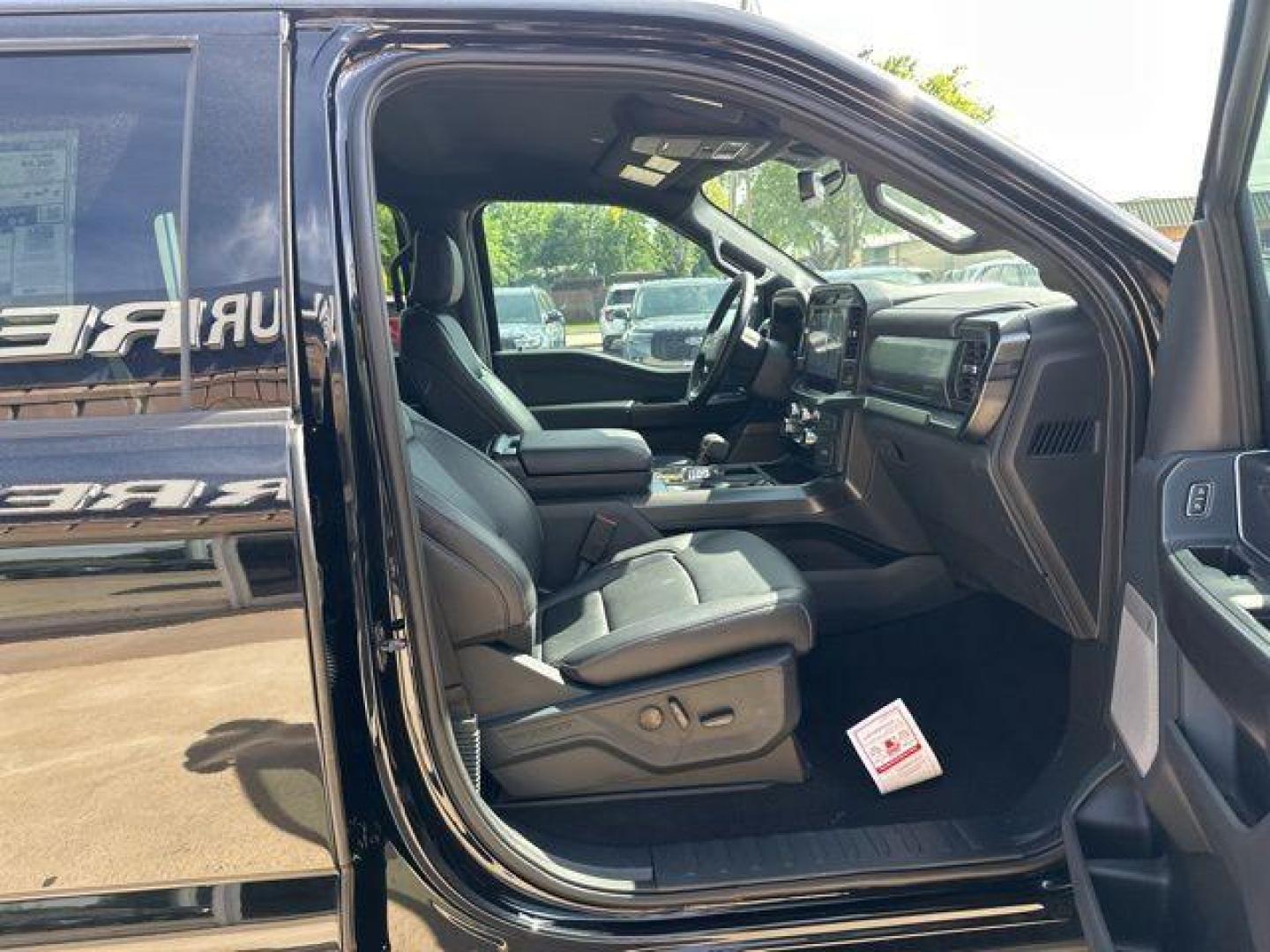 2026 Agate Black Metallic /Black Ford F-150 Lariat (1FTFW5L52TF) with an 5.0L V8 engine, Automatic transmission, located at 1105 E Mulberry, Kaufman, TX, 75142, (972) 962-2151, 32.589550, -96.300926 - 4WD.<br>Agate Black Metallic 2026 Ford F-150 4D SuperCrew Lariat 4WD 10-Speed Automatic 5.0L V8 17/22 City/Highway MPG - Photo#17
