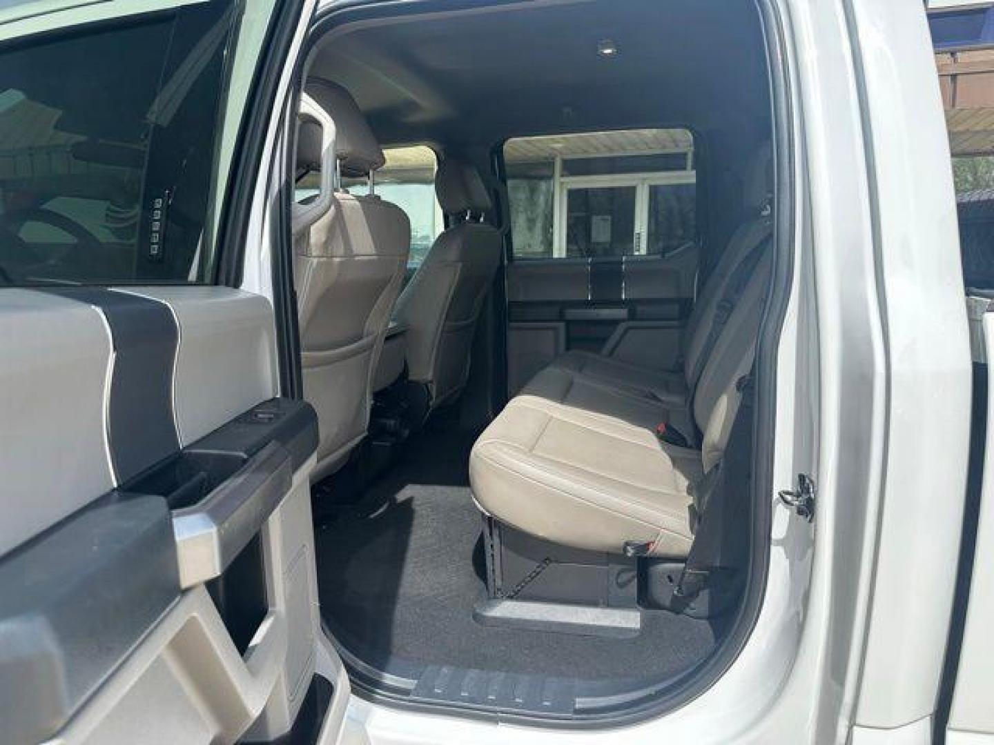 2022 Oxford White /Gray Ford F-250SD XLT (1FT7W2BT1NE) with an Power Stroke 6.7L V8 DI 32V OHV Turbodiesel engine, Automatic transmission, located at 1105 E Mulberry, Kaufman, TX, 75142, (972) 962-2151, 32.589550, -96.300926 - Oxford White 2022 Ford F-250SD 4D Crew Cab XLT 4WD 10-Speed Automatic Power Stroke 6.7L V8 DI 32V OHV Turbodiesel 4WD.<br><br><br>Recent Arrival! Odometer is 6493 miles below market average!<br><br><br>Please call Paul Murrey Ford Inc. In Kaufman Texas A Family Dealership Since 1952 Serving the Dall - Photo#13