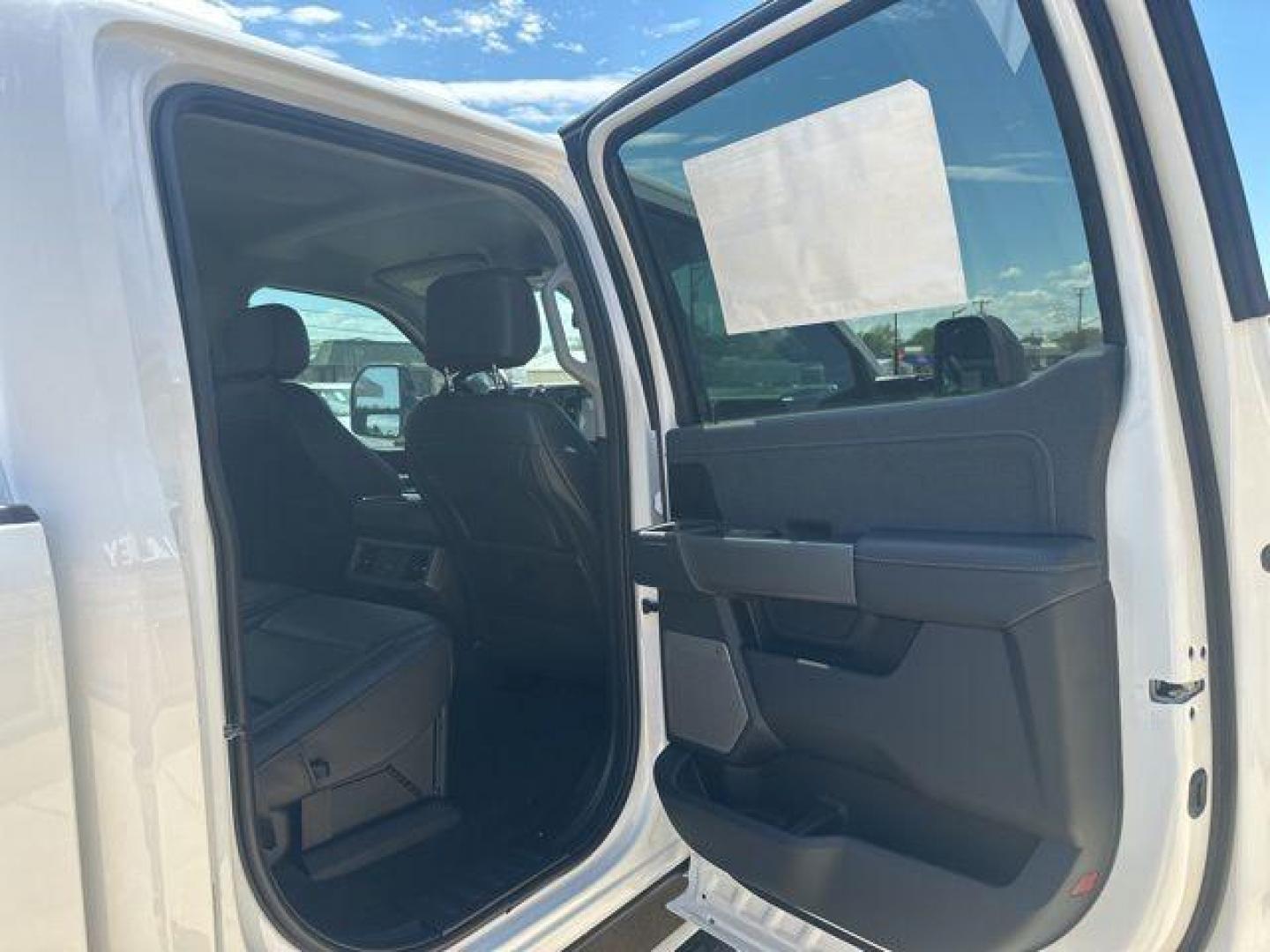 2026 Oxford White /Black Onyx Ford F-250SD Lariat (1FT8W2BT1TE) with an Power Stroke 6.7L V8 DI 32V OHV Turbodiesel engine, Automatic transmission, located at 1105 E Mulberry, Kaufman, TX, 75142, (972) 962-2151, 32.589550, -96.300926 - Photo#12