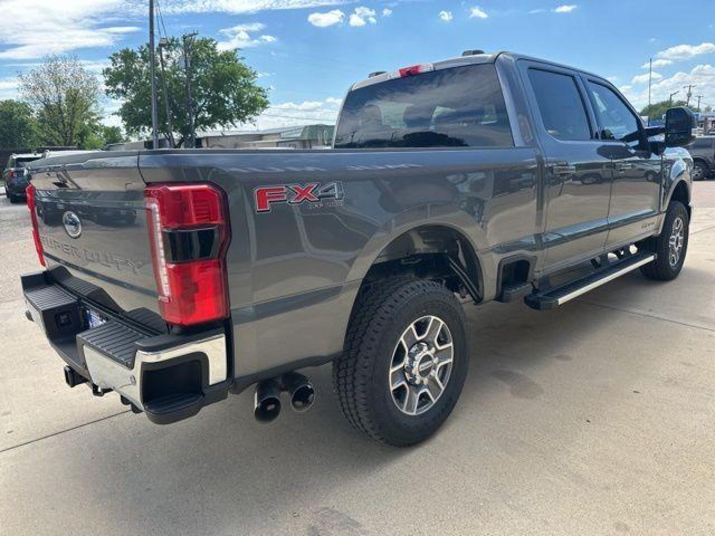 2026 Carbonized Gray Metallic /Black Onyx Ford F-250SD Lariat (1FT8W2BT3TE) with an Power Stroke 6.7L V8 DI 32V OHV Turbodiesel engine, Automatic transmission, located at 1105 E Mulberry, Kaufman, TX, 75142, (972) 962-2151, 32.589550, -96.300926 - Photo#2