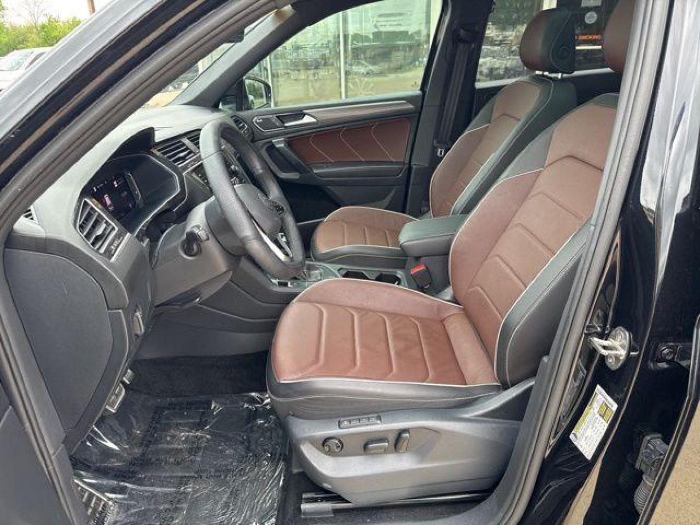 2024 Deep Black /Noisette Brown Volkswagen Tiguan 2.0T SEL R-Line (3VV4B7AX6RM) with an 2.0L TSI DOHC engine, Automatic transmission, located at 1105 E Mulberry, Kaufman, TX, 75142, (972) 962-2151, 32.589550, -96.300926 - Deep Black 2024 Volkswagen Tiguan 4D Sport Utility 2.0T SEL R-Line AWD 8-Speed Automatic with Tiptronic 2.0L TSI DOHC AWD.<br><br><br>Recent Arrival! Odometer is 1646 miles below market average! 22/29 City/Highway MPG<br><br><br>Please call Paul Murrey Ford Inc. In Kaufman Texas A Family Dealership - Photo#7