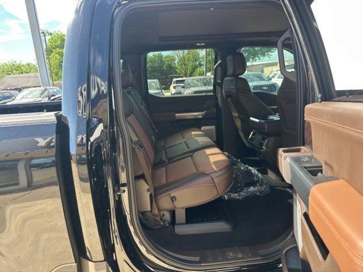 2026 Agate Black Metallic /Kr Bucket Seats Ford F-150 King Ranch (1FTFW6L89TF) with an 3.5L V6 EcoBoost engine, Automatic transmission, located at 1105 E Mulberry, Kaufman, TX, 75142, (972) 962-2151, 32.589550, -96.300926 - Recent Arrival!<br><br>4WD.<br>Agate Black Metallic 2026 Ford F-150 4D SuperCrew King Ranch 4WD 10-Speed Automatic 3.5L V6 EcoBoost 18/23 City/Highway MPG - Photo#17