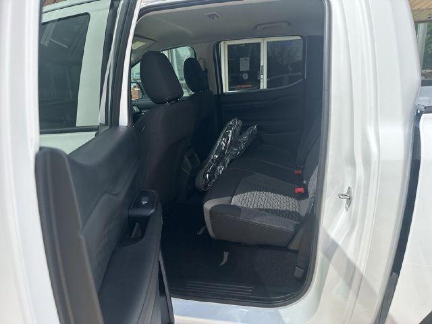 2026 Oxford White /Ebony Seats Ford Ranger XL (1FTER4PH0TL) with an EcoBoost 2.3L I4 GTDi DOHC Turbocharged VCT engine, Automatic transmission, located at 1105 E Mulberry, Kaufman, TX, 75142, (972) 962-2151, 32.589550, -96.300926 - 4WD.<br>White / Oxford White 2026 Ford Ranger 4D Crew Cab XL 4WD 10-Speed Automatic EcoBoost 2.3L I4 GTDi DOHC Turbocharged VCT 20/24 City/Highway MPG - Photo#11