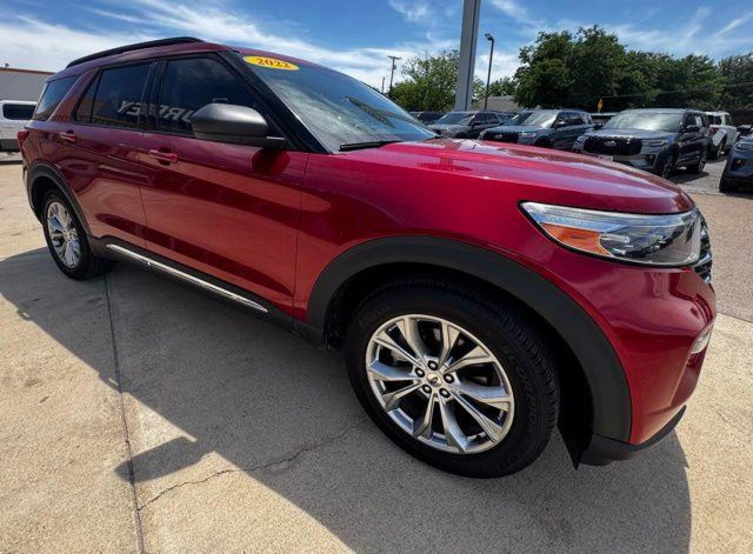 2022 Red Metallic /Sandstone Ford Explorer XLT (1FMSK7DH9NG) with an 2.3L EcoBoost I-4 engine, Automatic transmission, located at 1105 E Mulberry, Kaufman, TX, 75142, (972) 962-2151, 32.589550, -96.300926 - Red Metallic 2022 Ford Explorer 4D Sport Utility XLT RWD 10-Speed Automatic 2.3L EcoBoost I-4<br><br><br>Odometer is 5501 miles below market average! 21/28 City/Highway MPG<br><br><br>Please call Paul Murrey Ford Inc. In Kaufman Texas A Family Dealership Since 1952 Serving the Dallas Fort Worth and - Photo#6