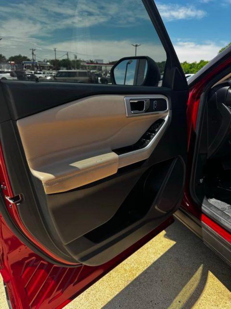 2022 Red Metallic /Sandstone Ford Explorer XLT (1FMSK7DH9NG) with an 2.3L EcoBoost I-4 engine, Automatic transmission, located at 1105 E Mulberry, Kaufman, TX, 75142, (972) 962-2151, 32.589550, -96.300926 - Red Metallic 2022 Ford Explorer 4D Sport Utility XLT RWD 10-Speed Automatic 2.3L EcoBoost I-4<br><br><br>Odometer is 5501 miles below market average! 21/28 City/Highway MPG<br><br><br>Please call Paul Murrey Ford Inc. In Kaufman Texas A Family Dealership Since 1952 Serving the Dallas Fort Worth and - Photo#8