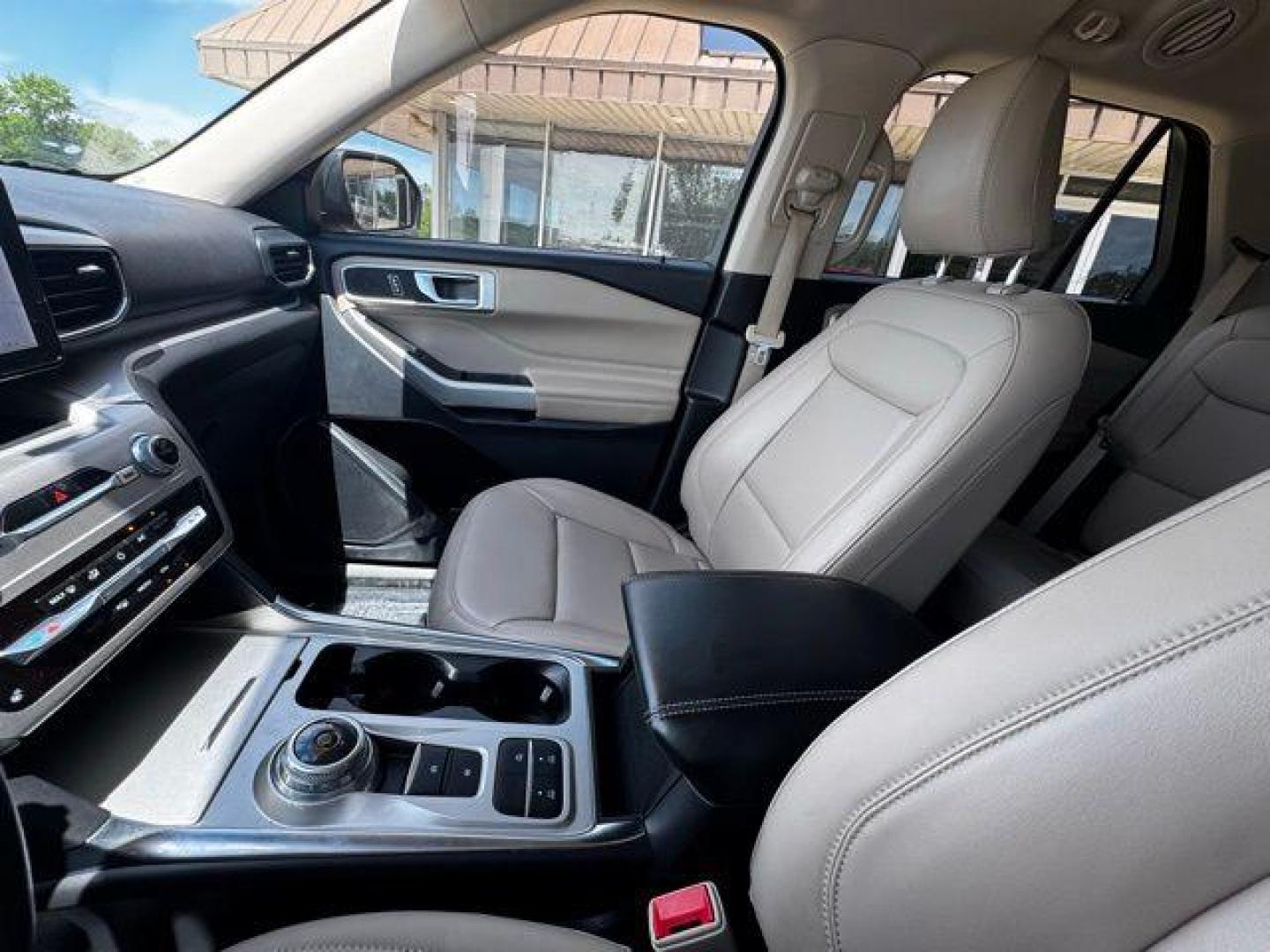 2022 Red Metallic /Sandstone Ford Explorer XLT (1FMSK7DH9NG) with an 2.3L EcoBoost I-4 engine, Automatic transmission, located at 1105 E Mulberry, Kaufman, TX, 75142, (972) 962-2151, 32.589550, -96.300926 - Red Metallic 2022 Ford Explorer 4D Sport Utility XLT RWD 10-Speed Automatic 2.3L EcoBoost I-4<br><br><br>Odometer is 5501 miles below market average! 21/28 City/Highway MPG<br><br><br>Please call Paul Murrey Ford Inc. In Kaufman Texas A Family Dealership Since 1952 Serving the Dallas Fort Worth and - Photo#13