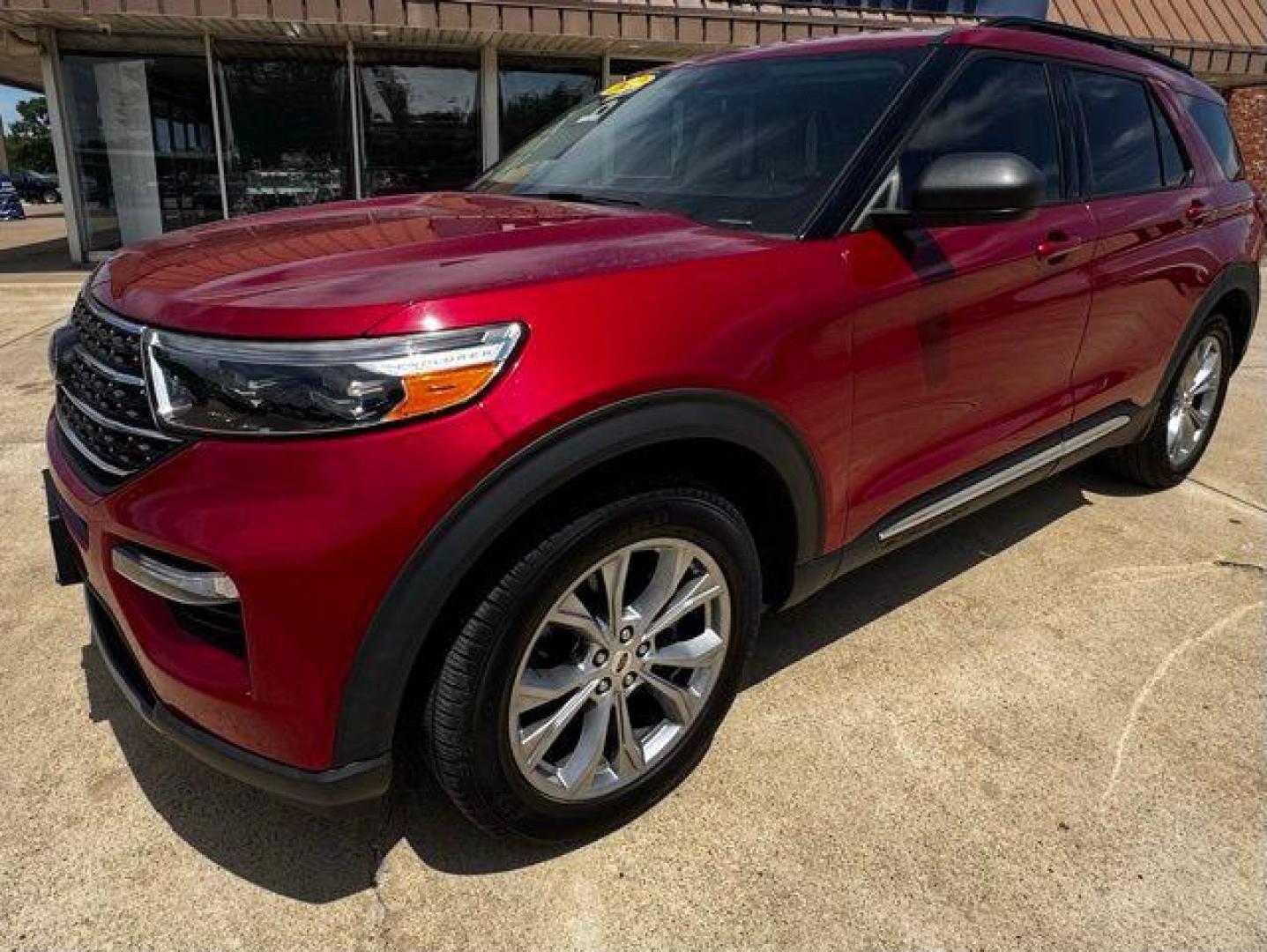 2022 Red Metallic /Sandstone Ford Explorer XLT (1FMSK7DH9NG) with an 2.3L EcoBoost I-4 engine, Automatic transmission, located at 1105 E Mulberry, Kaufman, TX, 75142, (972) 962-2151, 32.589550, -96.300926 - Red Metallic 2022 Ford Explorer 4D Sport Utility XLT RWD 10-Speed Automatic 2.3L EcoBoost I-4<br><br><br>Odometer is 5501 miles below market average! 21/28 City/Highway MPG<br><br><br>Please call Paul Murrey Ford Inc. In Kaufman Texas A Family Dealership Since 1952 Serving the Dallas Fort Worth and - Photo#26
