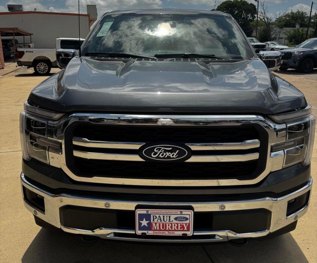 2026 Carbonized Gray Metallic /Black Ford F-150 Lariat (1FTFW5L87TF) with an 3.5L V6 EcoBoost engine, Automatic transmission, located at 1105 E Mulberry, Kaufman, TX, 75142, (972) 962-2151, 32.589550, -96.300926 - $1,500 off MSRP!<br><br>4WD.<br>Carbonized Gray Metallic 2026 Ford F-150 4D SuperCrew Lariat 4WD 10-Speed Automatic 3.5L V6 EcoBoost 17/23 City/Highway MPG Price includes: $1500 - Employee Pricing Retail Customer Cash. Exp. 07/06/2026 - Photo#1