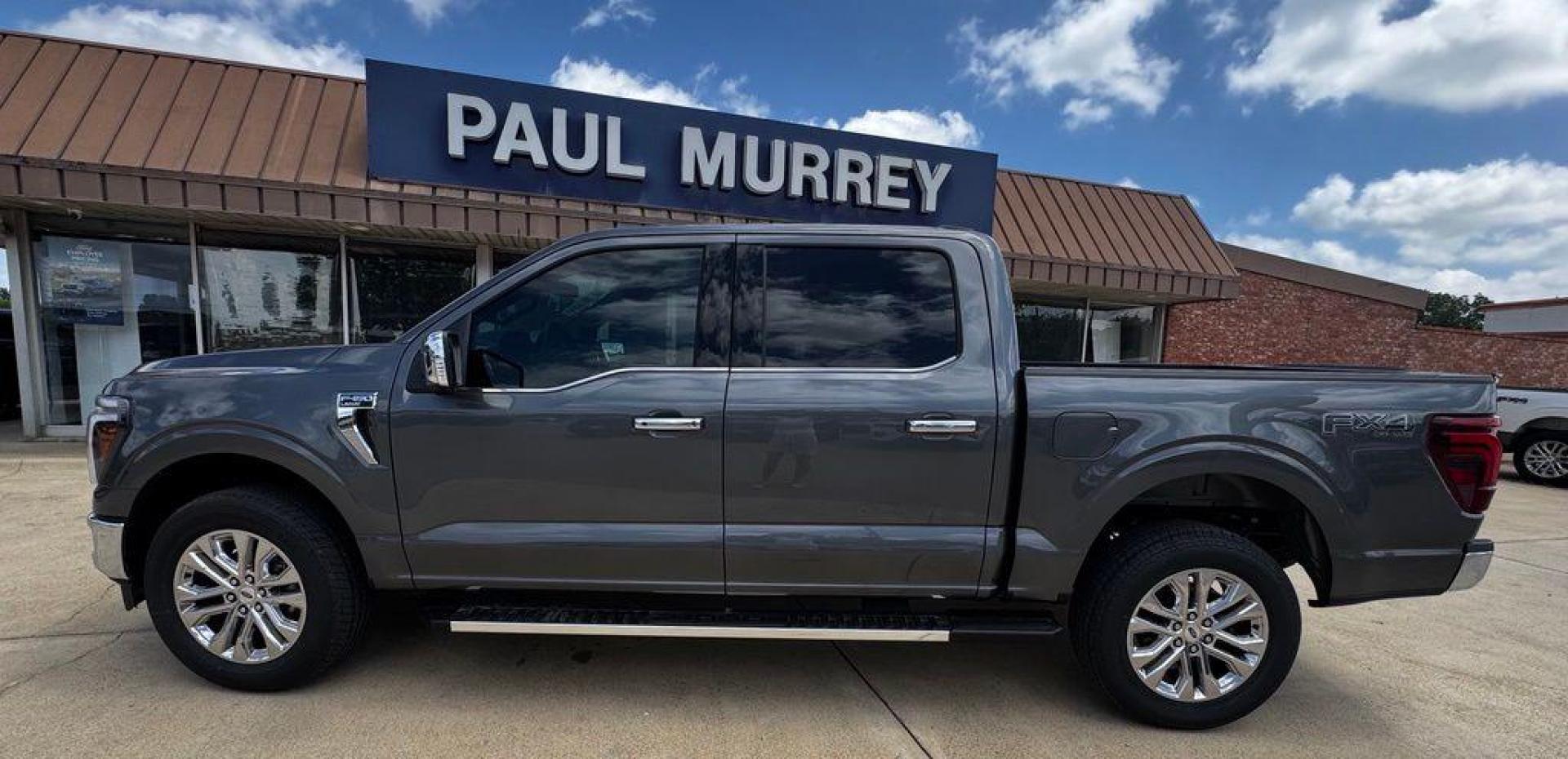 2026 Carbonized Gray Metallic /Black Ford F-150 Lariat (1FTFW5L87TF) with an 3.5L V6 EcoBoost engine, Automatic transmission, located at 1105 E Mulberry, Kaufman, TX, 75142, (972) 962-2151, 32.589550, -96.300926 - $1,500 off MSRP!<br><br>4WD.<br>Carbonized Gray Metallic 2026 Ford F-150 4D SuperCrew Lariat 4WD 10-Speed Automatic 3.5L V6 EcoBoost 17/23 City/Highway MPG Price includes: $1500 - Employee Pricing Retail Customer Cash. Exp. 07/06/2026 - Photo#5