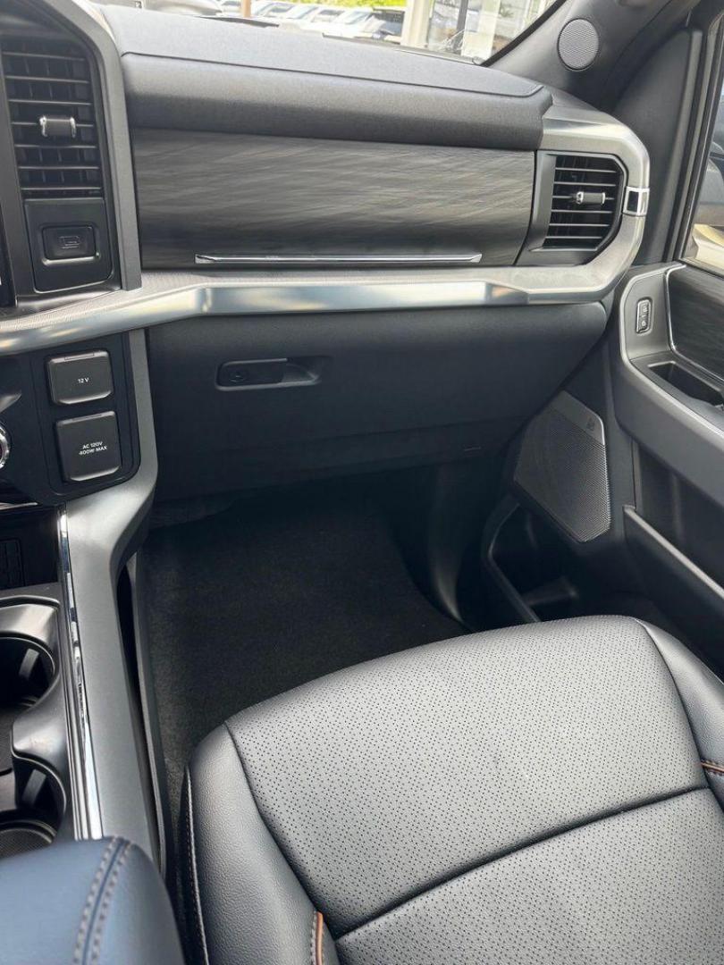2026 Carbonized Gray Metallic /Black Ford F-150 Lariat (1FTFW5L87TF) with an 3.5L V6 EcoBoost engine, Automatic transmission, located at 1105 E Mulberry, Kaufman, TX, 75142, (972) 962-2151, 32.589550, -96.300926 - $1,500 off MSRP!<br><br>4WD.<br>Carbonized Gray Metallic 2026 Ford F-150 4D SuperCrew Lariat 4WD 10-Speed Automatic 3.5L V6 EcoBoost 17/23 City/Highway MPG Price includes: $1500 - Employee Pricing Retail Customer Cash. Exp. 07/06/2026 - Photo#16