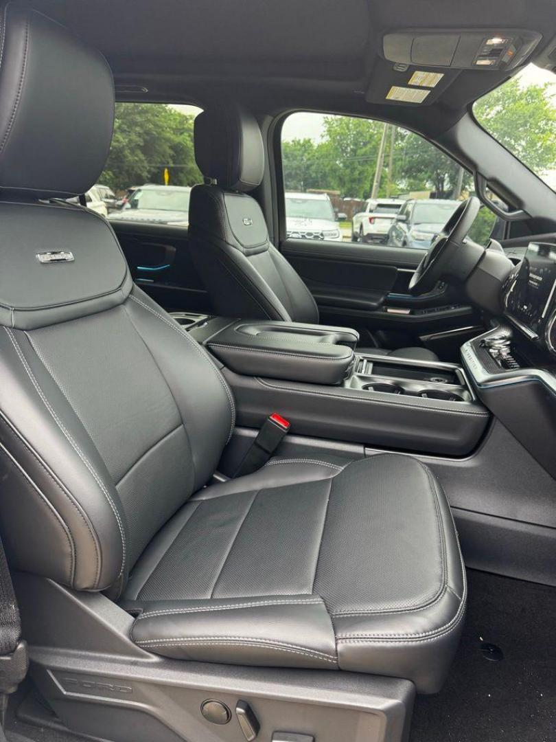 2026 Space Silver Metallic /Black Ford Expedition Platinum (1FMJU1M89TE) with an EcoBoost 3.5L V6 GTDi DOHC 24V Twin Turbocharged engine, Automatic transmission, located at 1105 E Mulberry, Kaufman, TX, 75142, (972) 962-2151, 32.589550, -96.300926 - 4WD.<br>Space Silver Metallic 2026 Ford Expedition 4D Sport Utility Platinum 4WD 10-Speed Automatic EcoBoost 3.5L V6 GTDi DOHC 24V Twin Turbocharged - Photo#23
