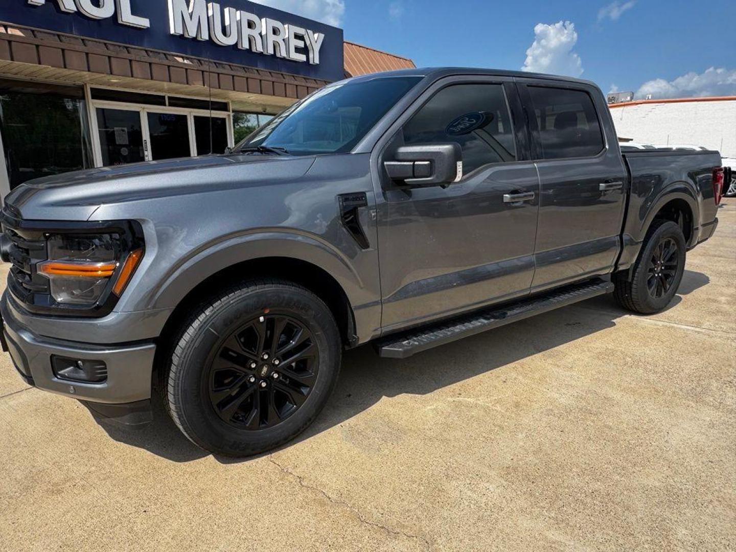 2026 Gray /Black Ford F-150 XLT (1FTEW3K55TF) with an 5.0L V8 engine, Automatic transmission, located at 1105 E Mulberry, Kaufman, TX, 75142, (972) 962-2151, 32.589550, -96.300926 - $1,500 off MSRP!<br><br><br>Gray 2026 Ford F-150 4D SuperCrew XLT RWD 10-Speed Automatic 5.0L V8 17/25 City/Highway MPG Price includes: $1500 - Employee Pricing Retail Customer Cash. Exp. 07/06/2026 - Photo#1