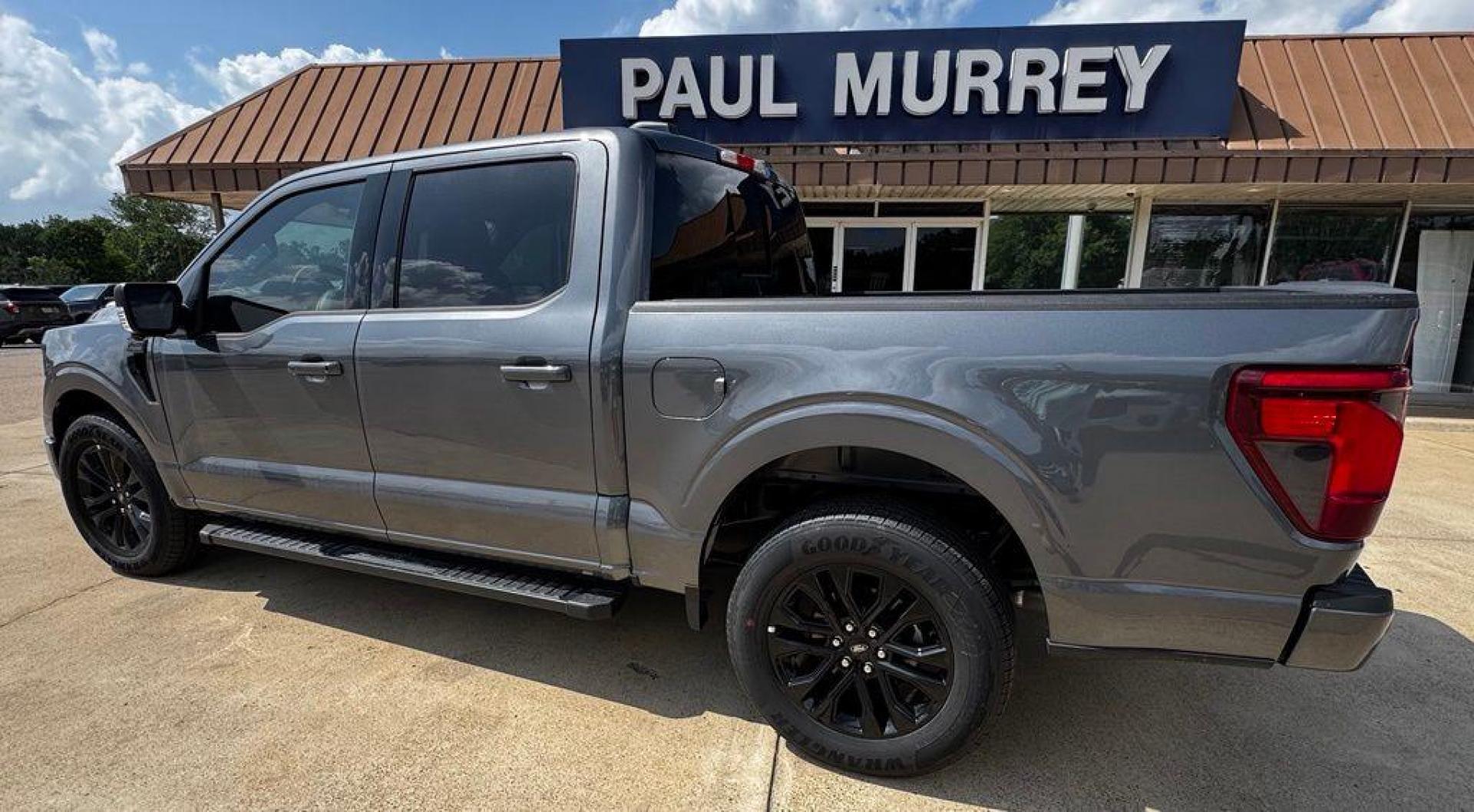 2026 Gray /Black Ford F-150 XLT (1FTEW3K55TF) with an 5.0L V8 engine, Automatic transmission, located at 1105 E Mulberry, Kaufman, TX, 75142, (972) 962-2151, 32.589550, -96.300926 - $1,500 off MSRP!<br><br><br>Gray 2026 Ford F-150 4D SuperCrew XLT RWD 10-Speed Automatic 5.0L V8 17/25 City/Highway MPG Price includes: $1500 - Employee Pricing Retail Customer Cash. Exp. 07/06/2026 - Photo#6