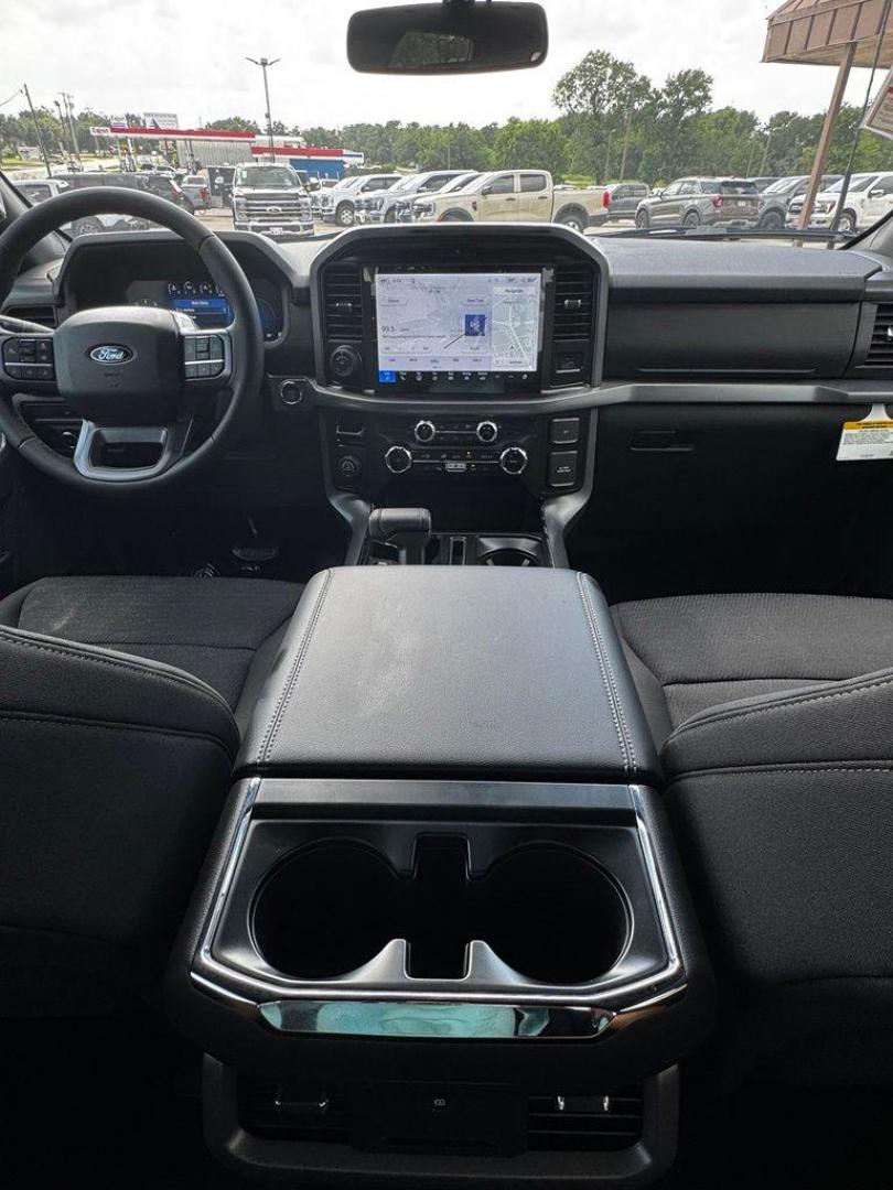 2026 Gray /Black Ford F-150 XLT (1FTEW3K55TF) with an 5.0L V8 engine, Automatic transmission, located at 1105 E Mulberry, Kaufman, TX, 75142, (972) 962-2151, 32.589550, -96.300926 - $1,500 off MSRP!<br><br><br>Gray 2026 Ford F-150 4D SuperCrew XLT RWD 10-Speed Automatic 5.0L V8 17/25 City/Highway MPG Price includes: $1500 - Employee Pricing Retail Customer Cash. Exp. 07/06/2026 - Photo#21