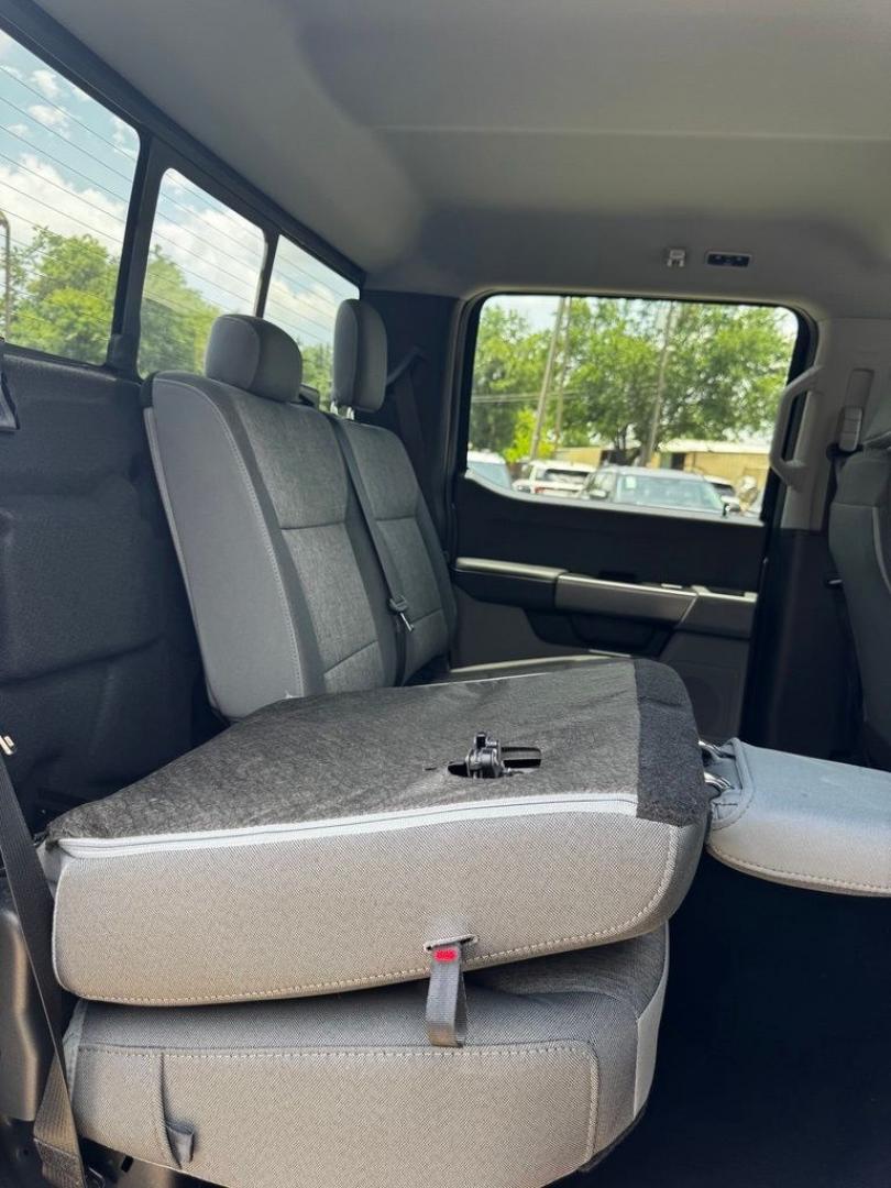 2026 Gray Metallic /Medium Dark Slate Ford F-250SD XL (1FT7W2BT7TE) with an Power Stroke 6.7L V8 DI 32V OHV Turbodiesel engine, Automatic transmission, located at 1105 E Mulberry, Kaufman, TX, 75142, (972) 962-2151, 32.589550, -96.300926 - $6,474 off MSRP!<br><br>4WD.<br>Carbonized Gray Metallic 2026 Ford F-250SD 4D Crew Cab XL 4WD 10-Speed Automatic Power Stroke 6.7L V8 DI 32V OHV Turbodiesel Price includes: $1000 - Retail Customer Cash. Exp. 09/30/2026 $1500 - Retail Customer Cash. Exp. 09/30/2026- Photo#26