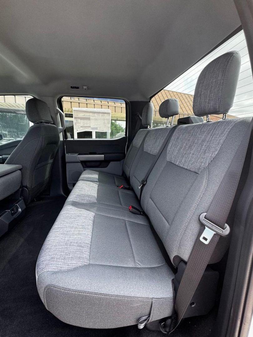 2026 Oxford White /Medium Dark Slate Ford F-250SD XLT (1FT7W2BN6TE) with an 7.3L V8 PFI SOHC 16V Federal 405hp engine, Automatic transmission, located at 1105 E Mulberry, Kaufman, TX, 75142, (972) 962-2151, 32.589550, -96.300926 - $2,086 off MSRP!<br><br>4WD.<br>Oxford White 2026 Ford F-250SD 4D Crew Cab XLT 4WD 10-Speed Automatic 7.3L V8 PFI SOHC 16V Federal 405hp - Photo#22