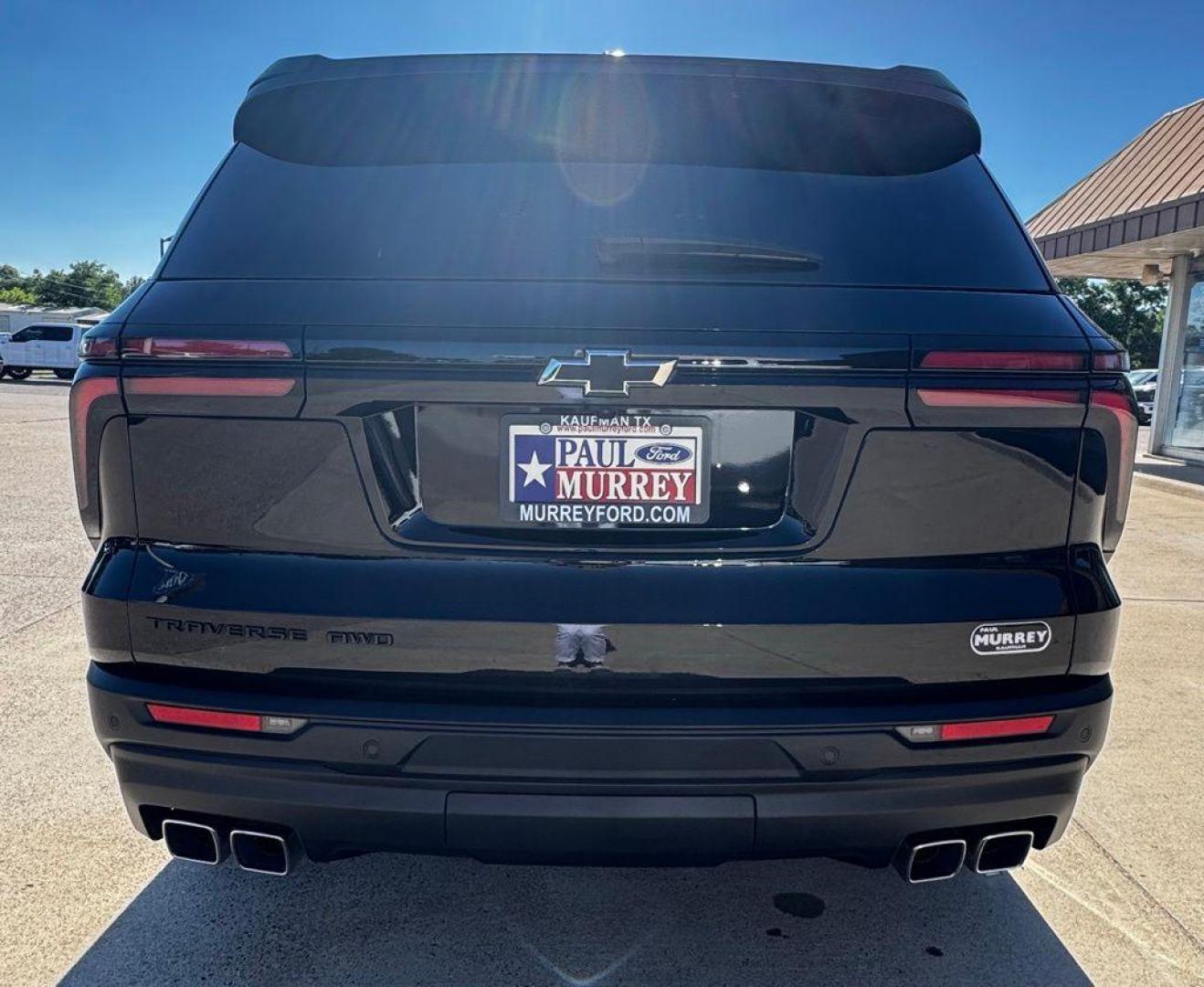 2024 Black Metallic /Black Chevrolet Traverse LS (1GNEVEKS0RJ) with an 2.5L DOHC engine, Automatic transmission, located at 1105 E Mulberry, Kaufman, TX, 75142, (972) 962-2151, 32.589550, -96.300926 - Mosaic Black Metallic 2024 Chevrolet Traverse 4D Sport Utility LS AWD 8-Speed Automatic 2.5L DOHC AWD.<br><br><br>Recent Arrival!<br><br><br>Please call Paul Murrey Ford Inc. In Kaufman Texas A Family Dealership Since 1952 Serving the Dallas Fort Worth and East Texas areas for over 70 years. Please - Photo#3