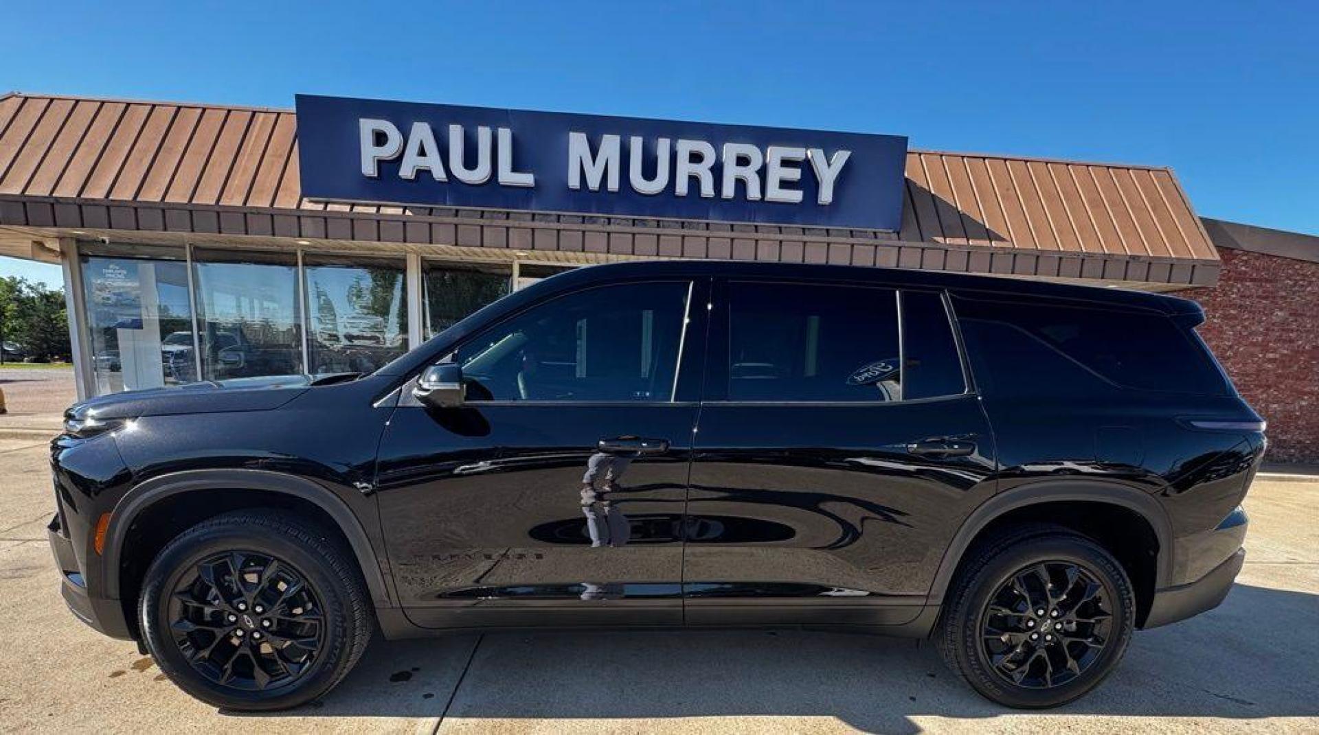 2024 Black Metallic /Black Chevrolet Traverse LS (1GNEVEKS0RJ) with an 2.5L DOHC engine, Automatic transmission, located at 1105 E Mulberry, Kaufman, TX, 75142, (972) 962-2151, 32.589550, -96.300926 - Mosaic Black Metallic 2024 Chevrolet Traverse 4D Sport Utility LS AWD 8-Speed Automatic 2.5L DOHC AWD.<br><br><br>Recent Arrival!<br><br><br>Please call Paul Murrey Ford Inc. In Kaufman Texas A Family Dealership Since 1952 Serving the Dallas Fort Worth and East Texas areas for over 70 years. Please - Photo#6