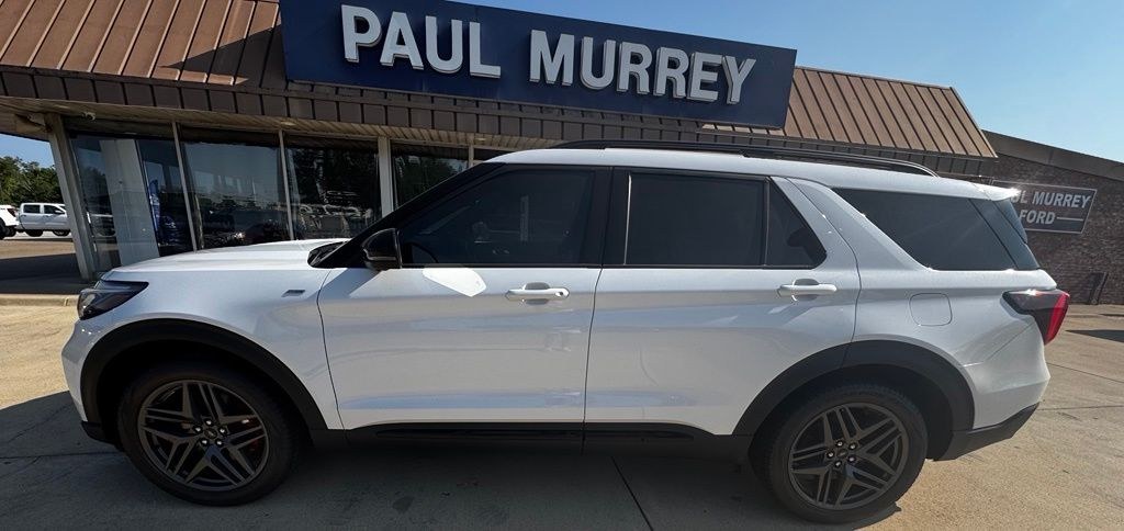 photo of 2026 Ford Explorer ST-Line