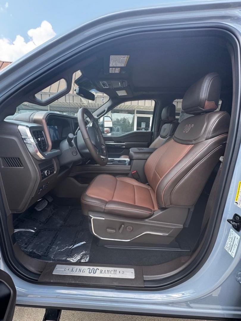 2026 Gray Metallic /Java Ford F-250SD King Ranch (1FT8W2BM8TE) with an 6.7L High Output Power Stroke V8 Diesel engine, Automatic transmission, located at 1105 E Mulberry, Kaufman, TX, 75142, (972) 962-2151, 32.589550, -96.300926 - $4,607 off MSRP!<br><br>4WD.<br>Glacier Gray Metallic Tri-Coat 2026 Ford F-250SD 4D Crew Cab King Ranch 4WD 10-Speed Automatic 6.7L High Output Power Stroke V8 Diesel- Photo#14