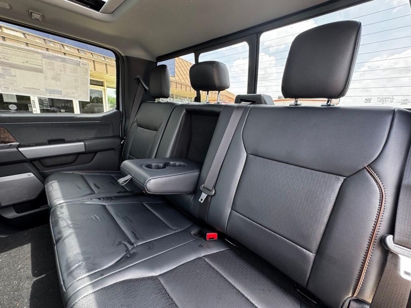 2026 Gray Metallic /Black Onyx Ford F-250SD Lariat (1FT8W2BM7TE) with an 6.7L High Output Power Stroke V8 Diesel engine, Automatic transmission, located at 1105 E Mulberry, Kaufman, TX, 75142, (972) 962-2151, 32.589550, -96.300926 - $5,707 off MSRP!<br><br>4WD.<br>Glacier Gray Metallic Tri-Coat 2026 Ford F-250SD 4D Crew Cab Lariat 4WD 10-Speed Automatic 6.7L High Output Power Stroke V8 Diesel Price includes: $1000 - Retail Customer Cash. Exp. 09/30/2026- Photo#26