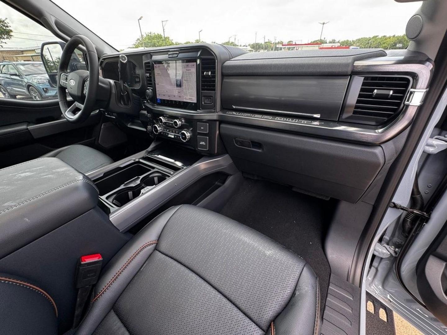 2026 Gray Metallic /Black Onyx Ford F-250SD Lariat (1FT8W2BM7TE) with an 6.7L High Output Power Stroke V8 Diesel engine, Automatic transmission, located at 1105 E Mulberry, Kaufman, TX, 75142, (972) 962-2151, 32.589550, -96.300926 - $5,707 off MSRP!<br><br>4WD.<br>Glacier Gray Metallic Tri-Coat 2026 Ford F-250SD 4D Crew Cab Lariat 4WD 10-Speed Automatic 6.7L High Output Power Stroke V8 Diesel Price includes: $1000 - Retail Customer Cash. Exp. 09/30/2026- Photo#29