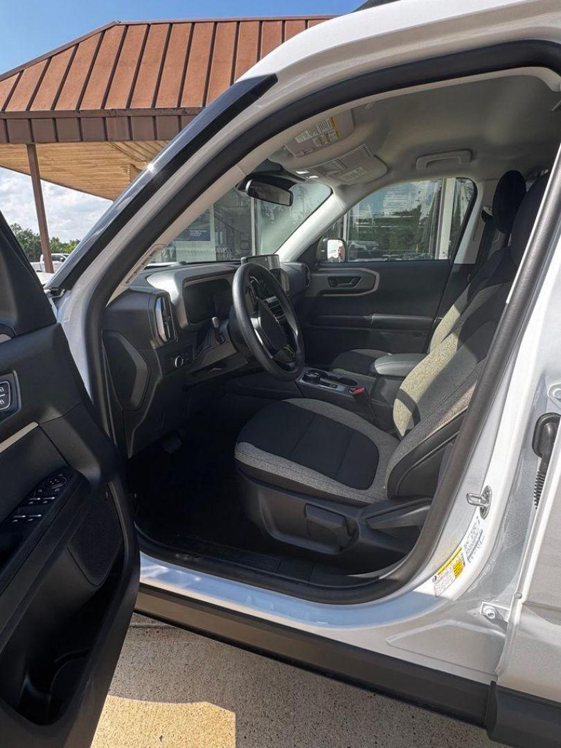 2026 Oxford White /Smoked Truffle Ford Bronco Sport Big Bend (3FMCR9BN5TR) with an 1.5L EcoBoost engine, Automatic transmission, located at 1105 E Mulberry, Kaufman, TX, 75142, (972) 962-2151, 32.589550, -96.300926 - Recent Arrival!<br><br><br>Oxford White 2026 Ford Bronco Sport 4D Sport Utility Big Bend 4WD 8-Speed Automatic 1.5L EcoBoost 25/30 City/Highway MPG<br><br>25/30 City/Highway MPG - Photo#10