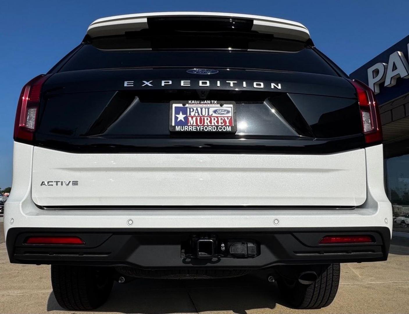 2026 White Metallic /Ultra Dark Space Gray Ford Expedition Active (1FMJU1H80TE) with an EcoBoost 3.5L V6 GTDi DOHC 24V Twin Turbocharged engine, Automatic transmission, located at 1105 E Mulberry, Kaufman, TX, 75142, (972) 962-2151, 32.589550, -96.300926 - White Metallic 2026 Ford Expedition 4D Sport Utility Active RWD 10-Speed Automatic EcoBoost 3.5L V6 GTDi DOHC 24V Twin Turbocharged- Photo#8